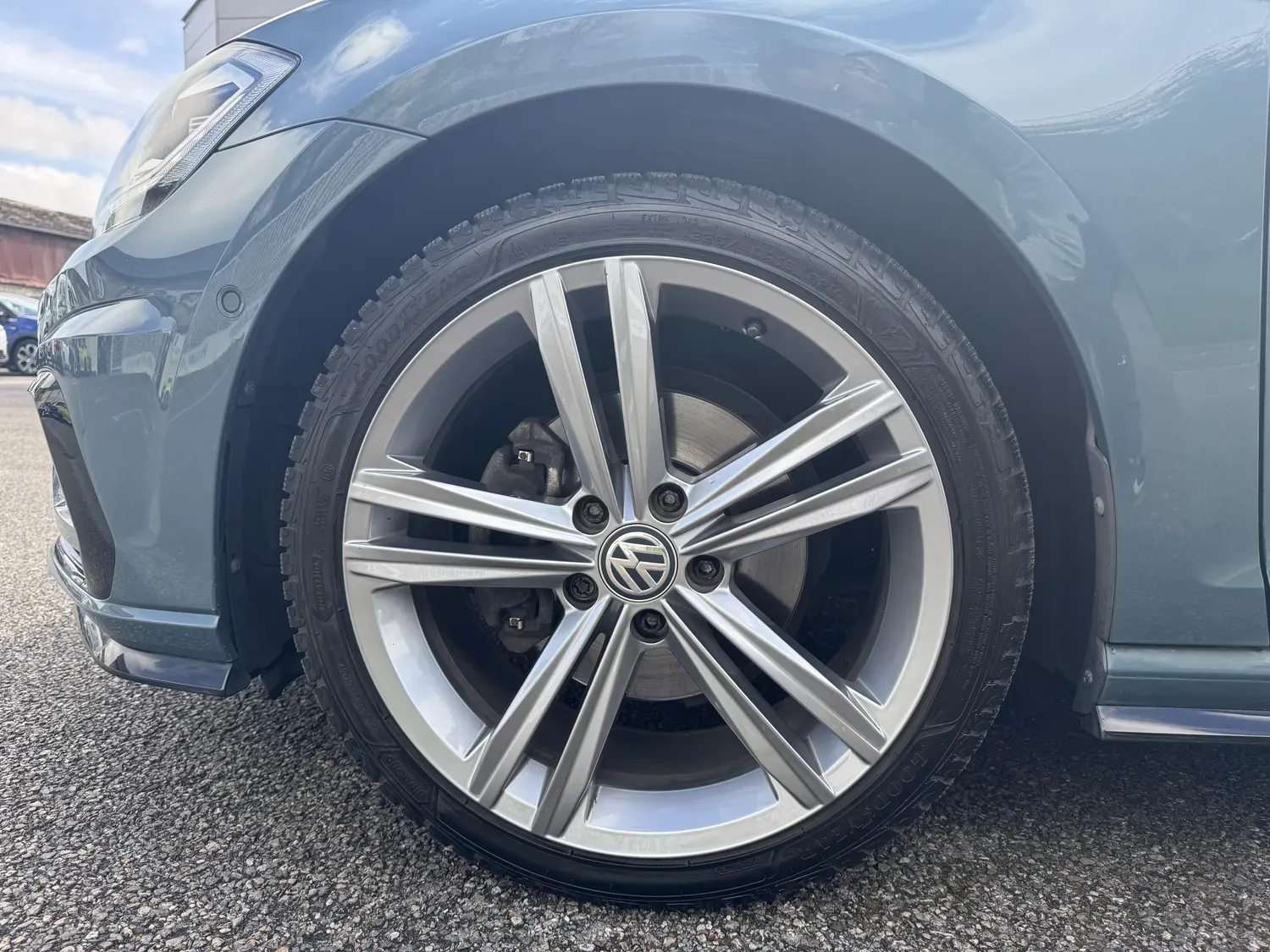 VOLKSWAGEN GOLF VIII 1.5 ETSI 150 R-LINE DSG7