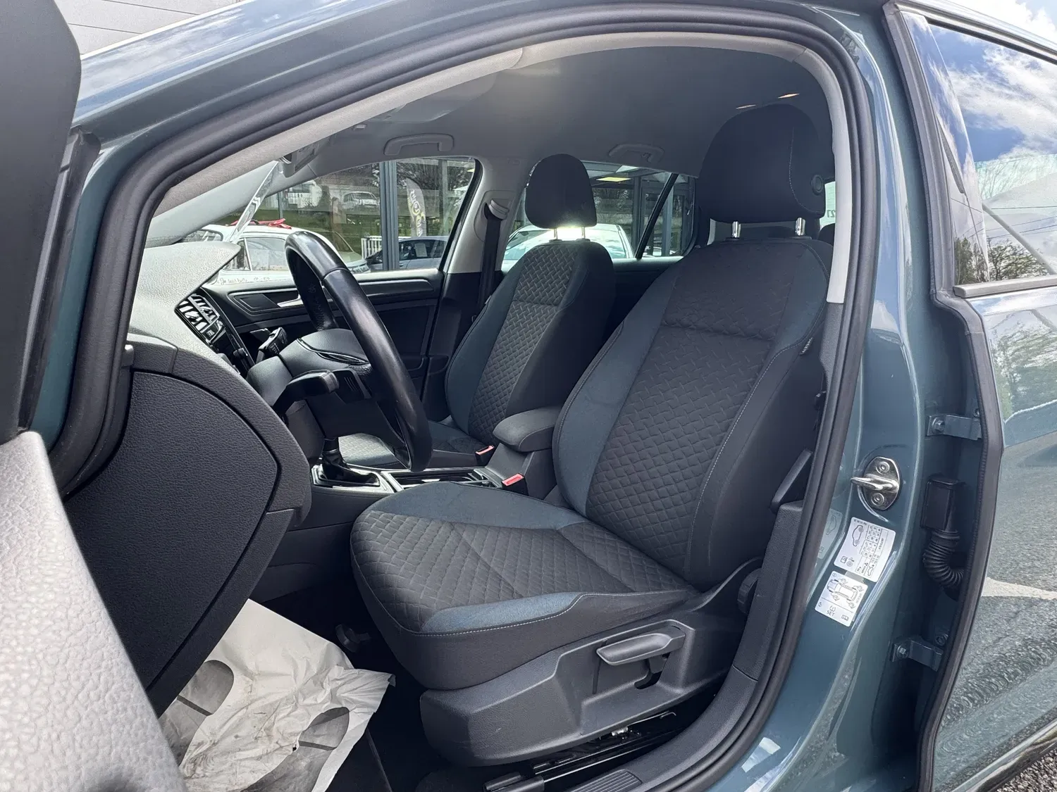 VOLKSWAGEN GOLF VIII 1.5 ETSI 150 R-LINE DSG7