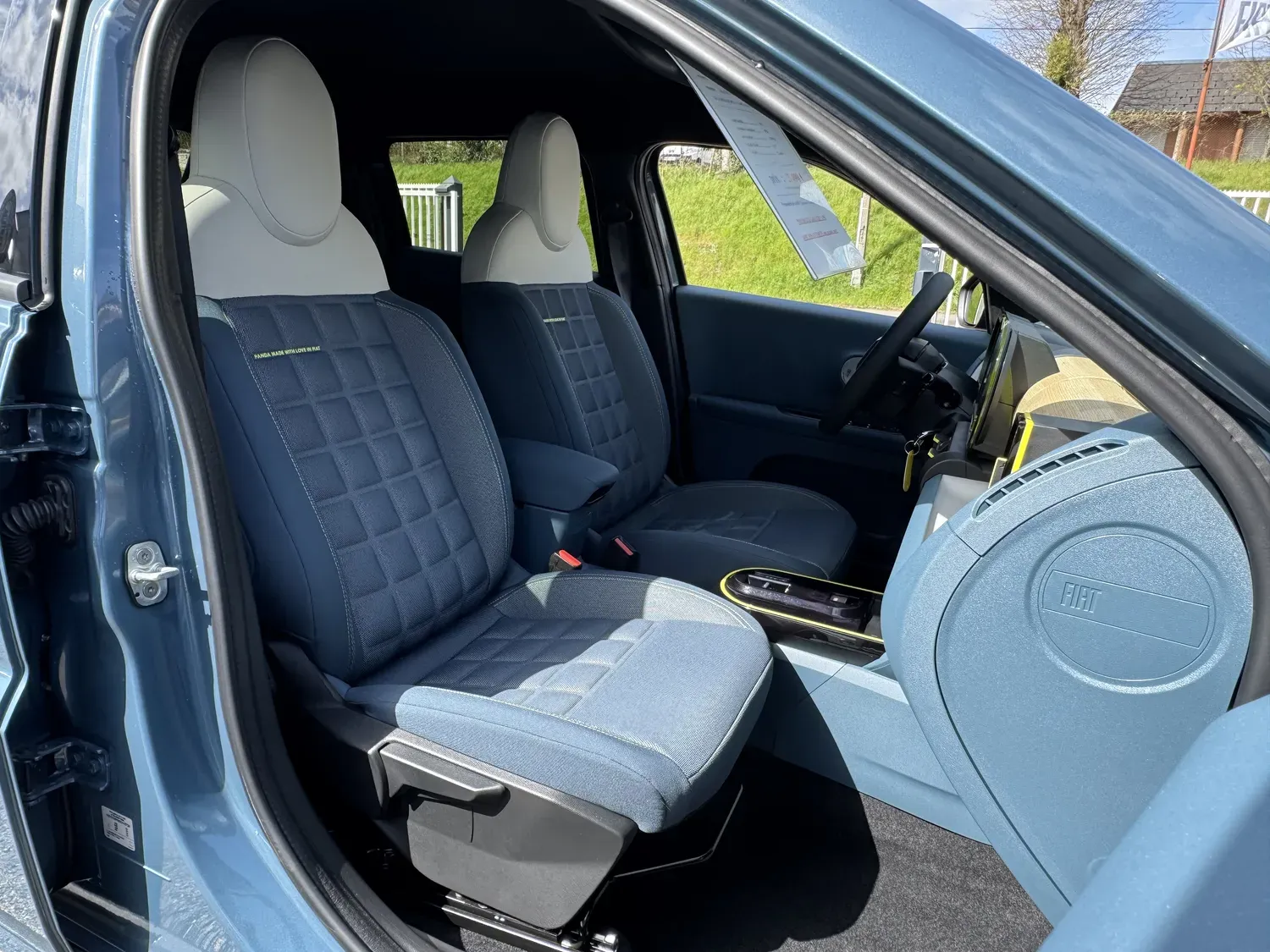 FIAT GRANDE PANDA 1.2 HYBRID TURBO 110 LA PRIMA