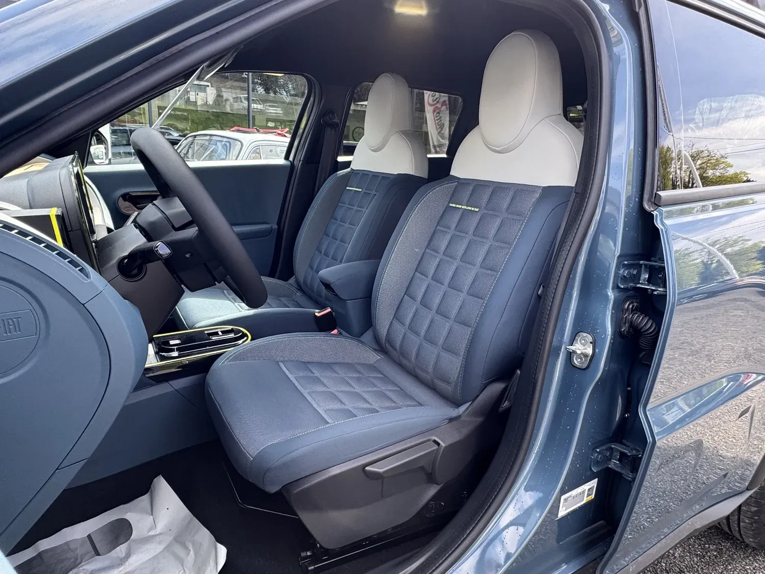 FIAT GRANDE PANDA 1.2 HYBRID TURBO 110 LA PRIMA