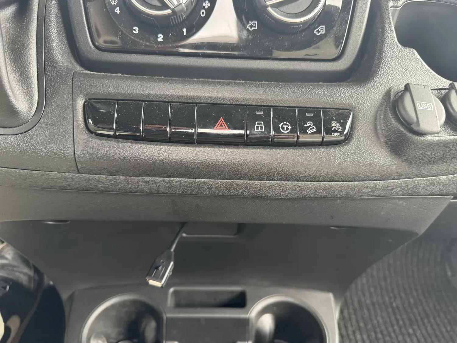 FIAT DUCATO IV PLANCHER CABINE 2.2 L3 3.5 T MAXI DIESEL 180 AUTOMATIQUE