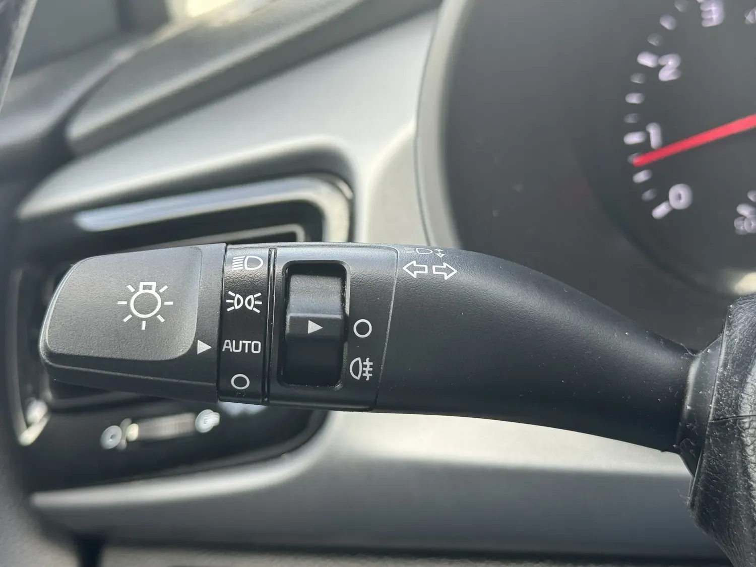 KIA RIO 1.2 84 ACTIVE