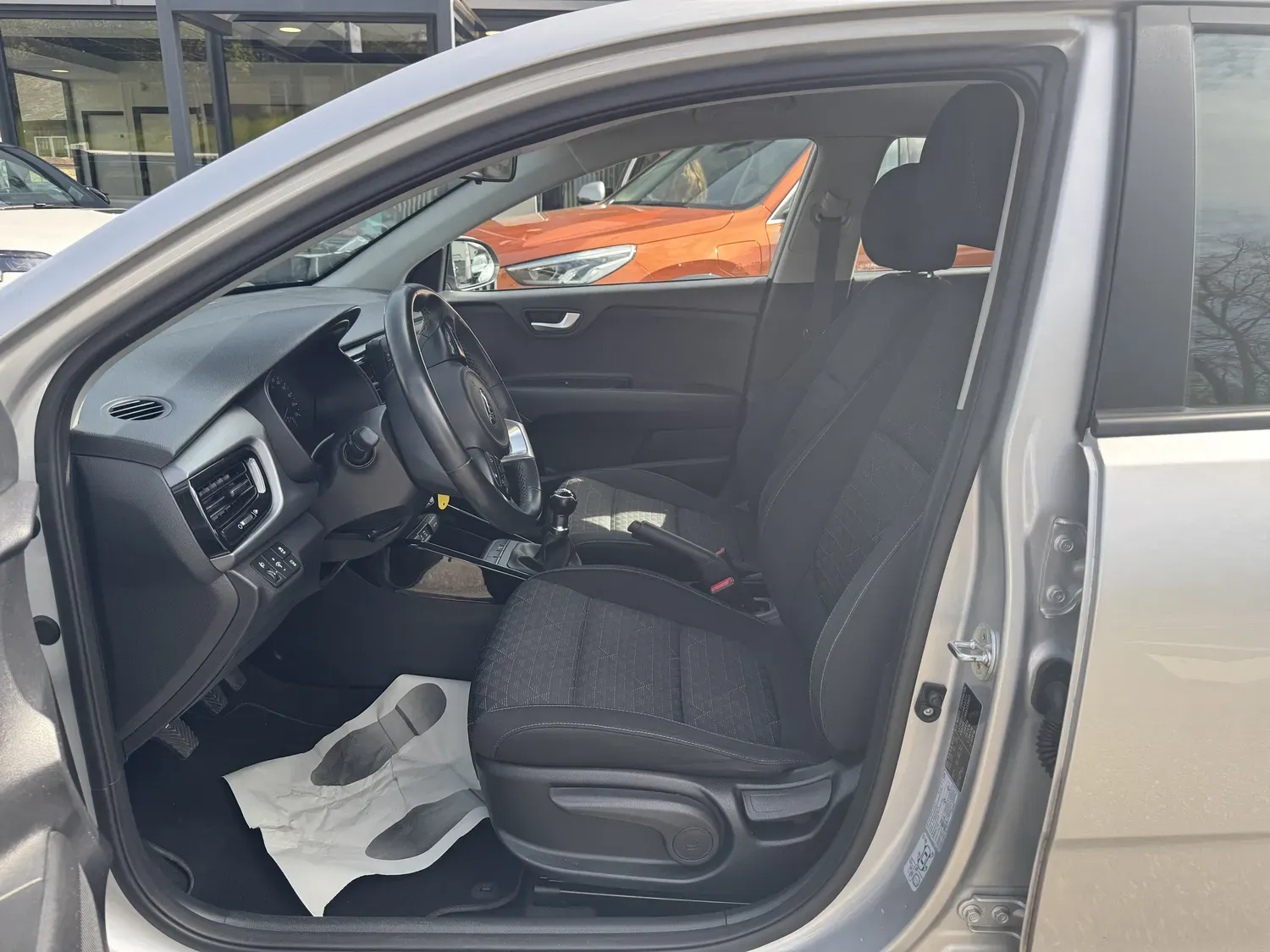 KIA RIO 1.2 84 ACTIVE