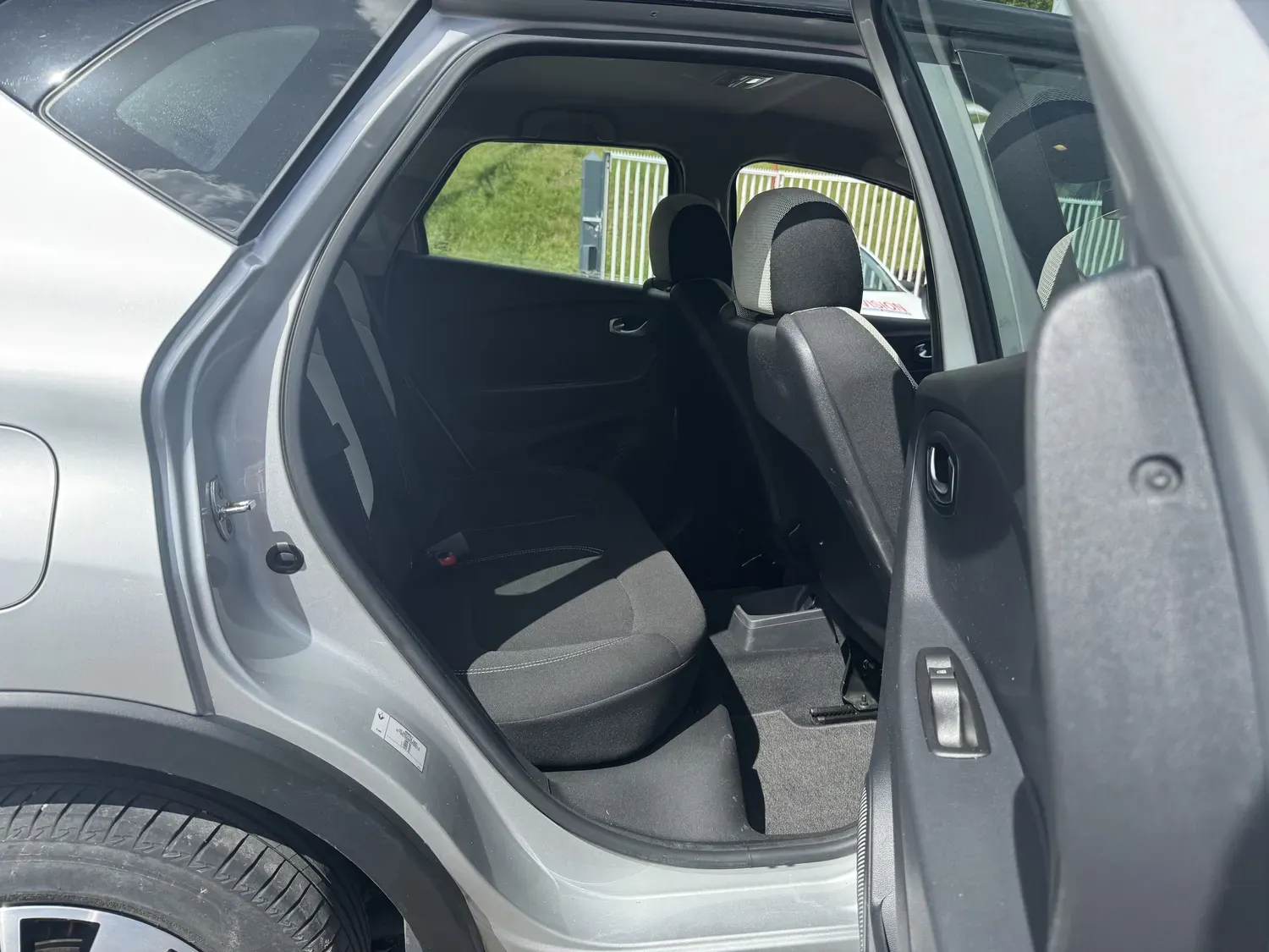 RENAULT CAPTUR 0.9 TCE 90 BUSINESS