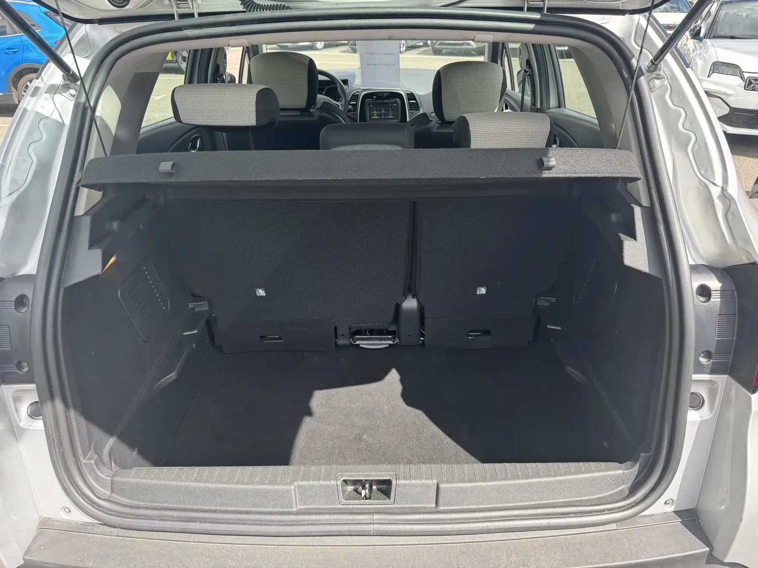 RENAULT CAPTUR 0.9 TCE 90 BUSINESS