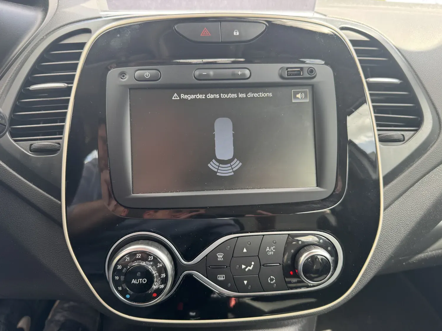 RENAULT CAPTUR 0.9 TCE 90 BUSINESS