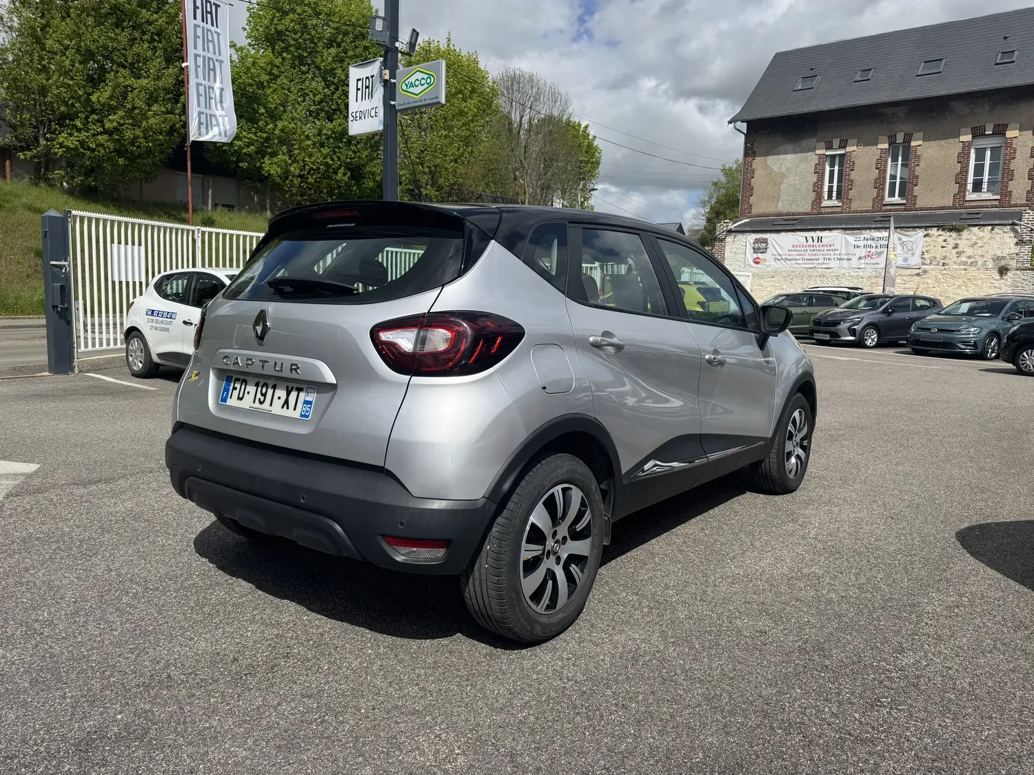 RENAULT CAPTUR 0.9 TCE 90 BUSINESS