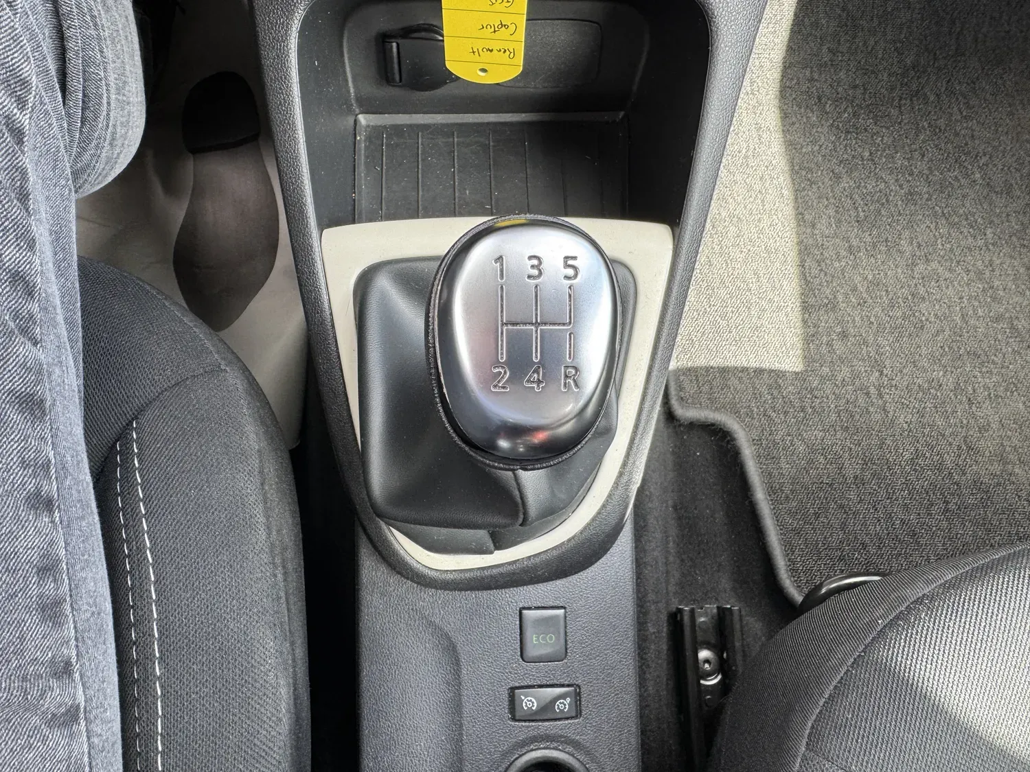 RENAULT CAPTUR 0.9 TCE 90 BUSINESS