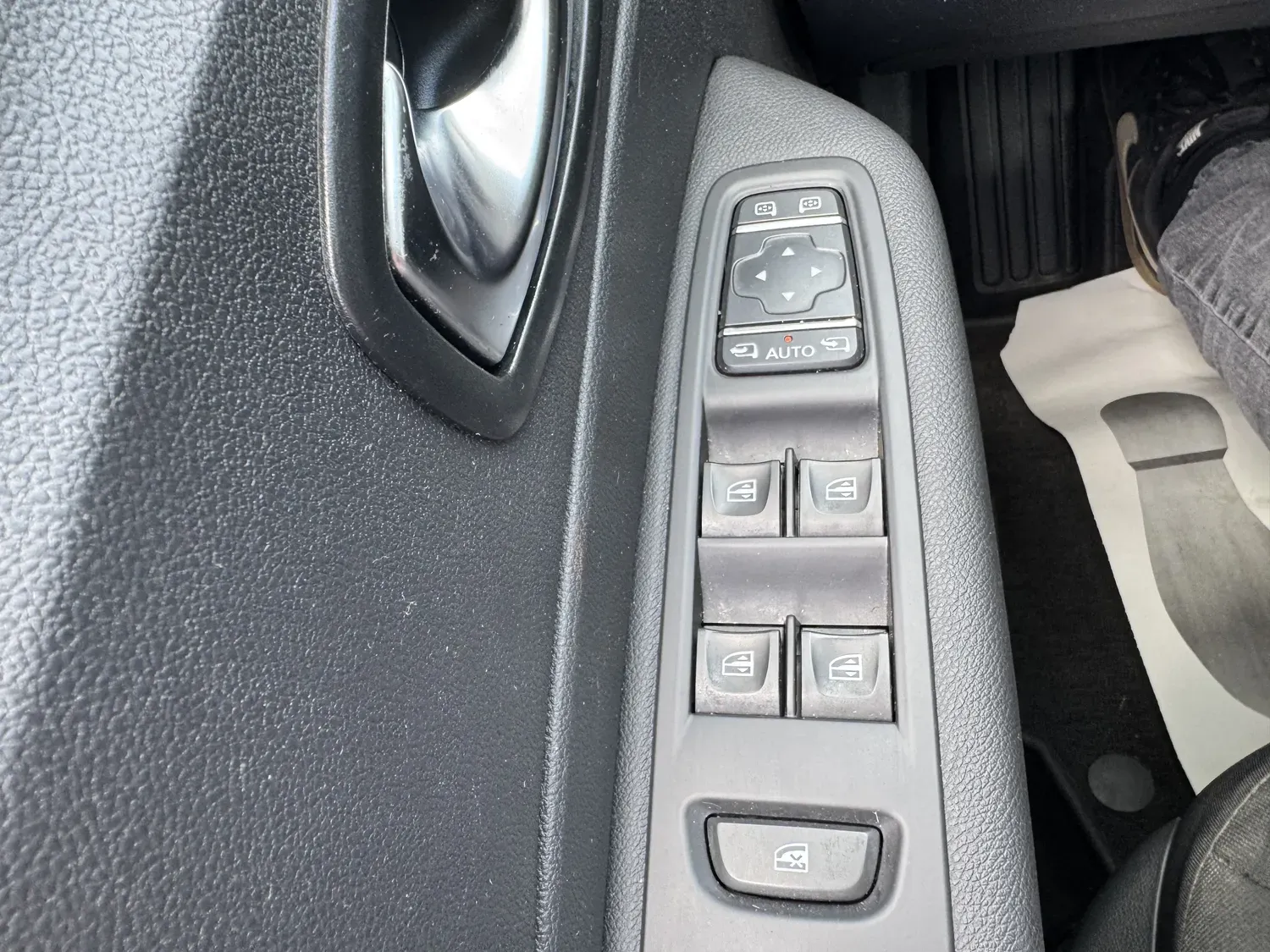 RENAULT CAPTUR 0.9 TCE 90 BUSINESS