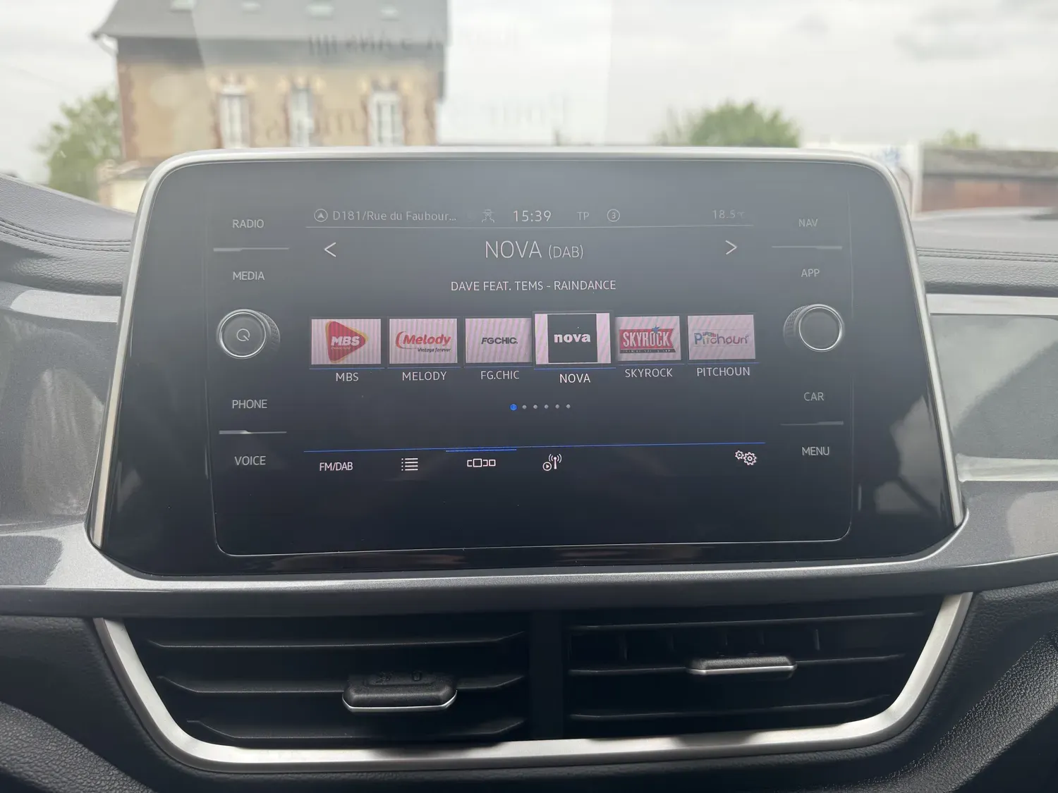 VOLKSWAGEN T-ROC 1.5 TSI 150