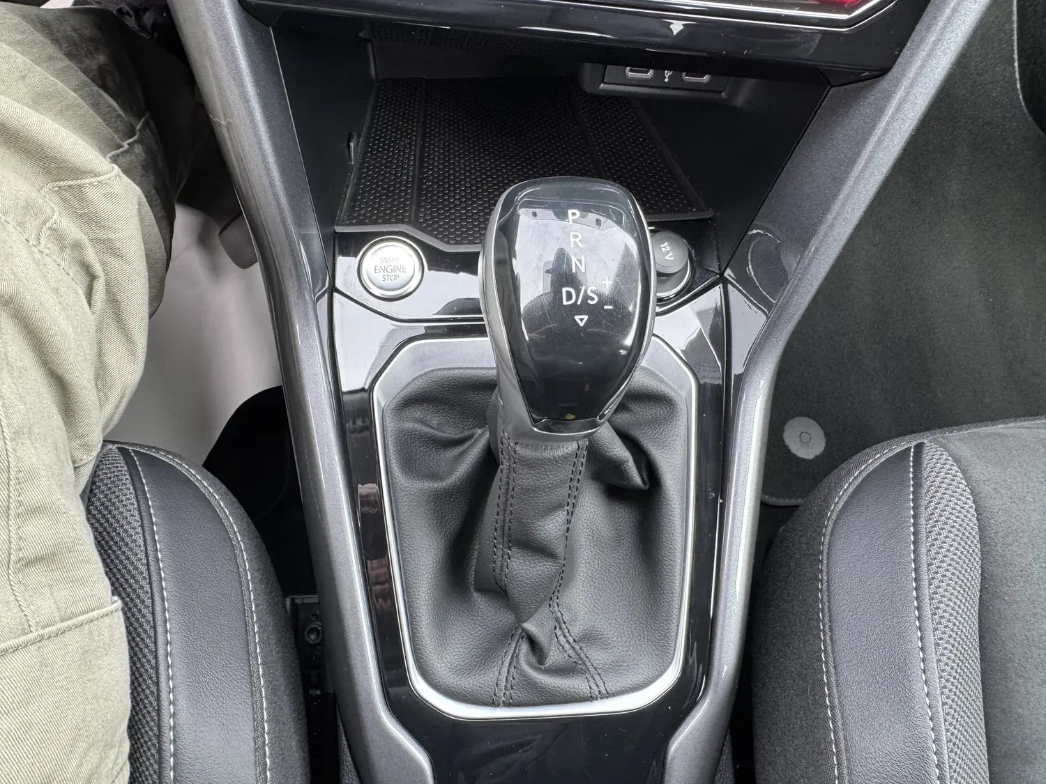 VOLKSWAGEN T-ROC 1.5 TSI 150