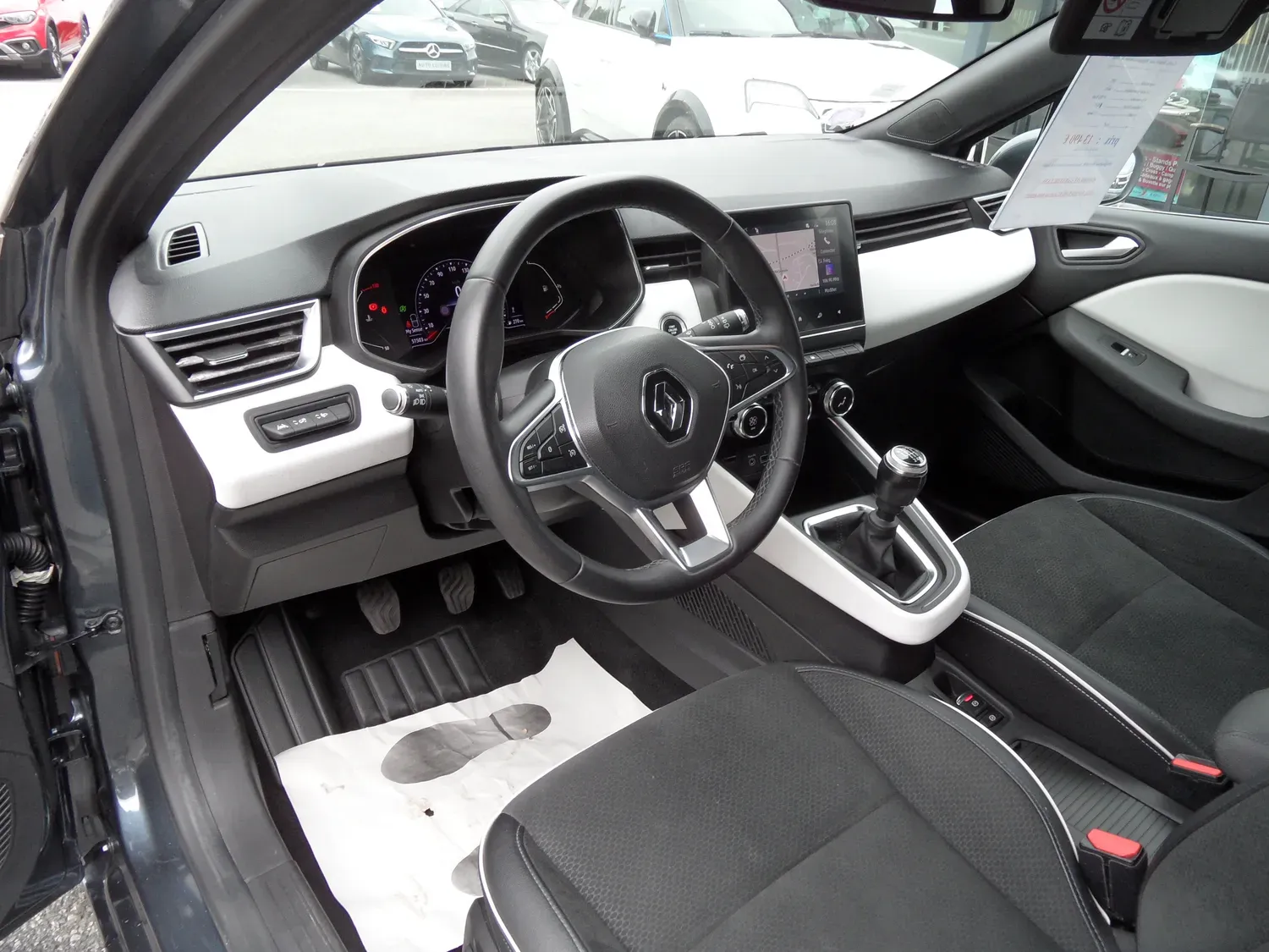 RENAULT CLIO 1.0 TCE 90