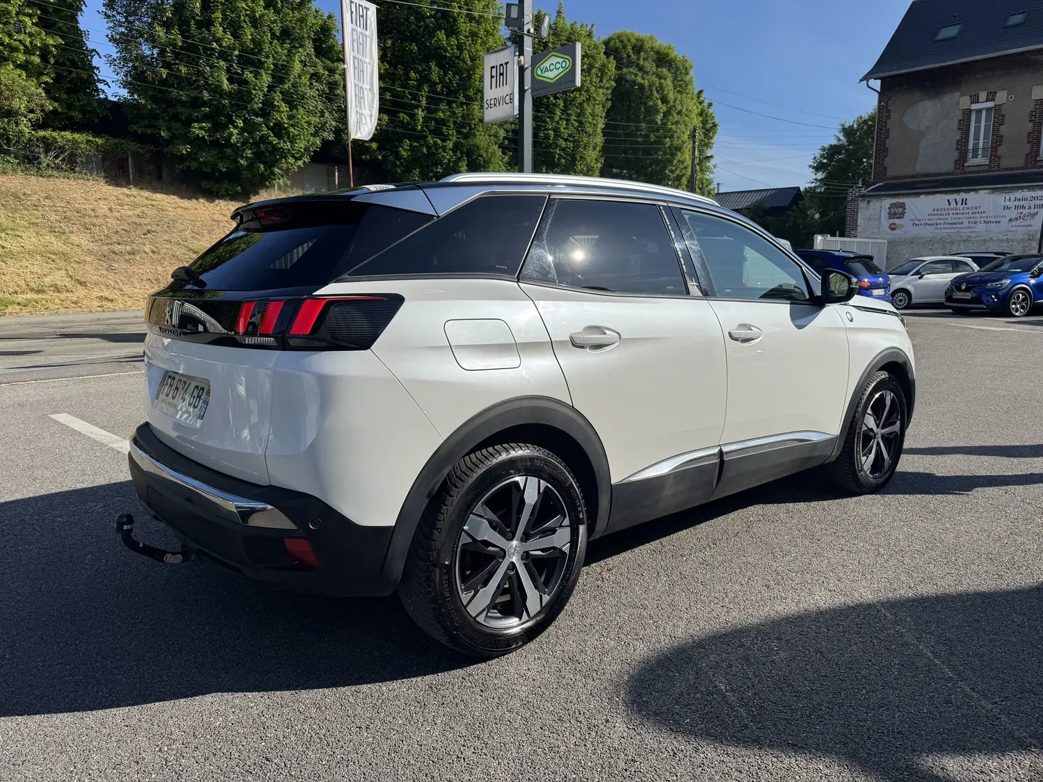 PEUGEOT 3008 1.2 130 CROSSWAY