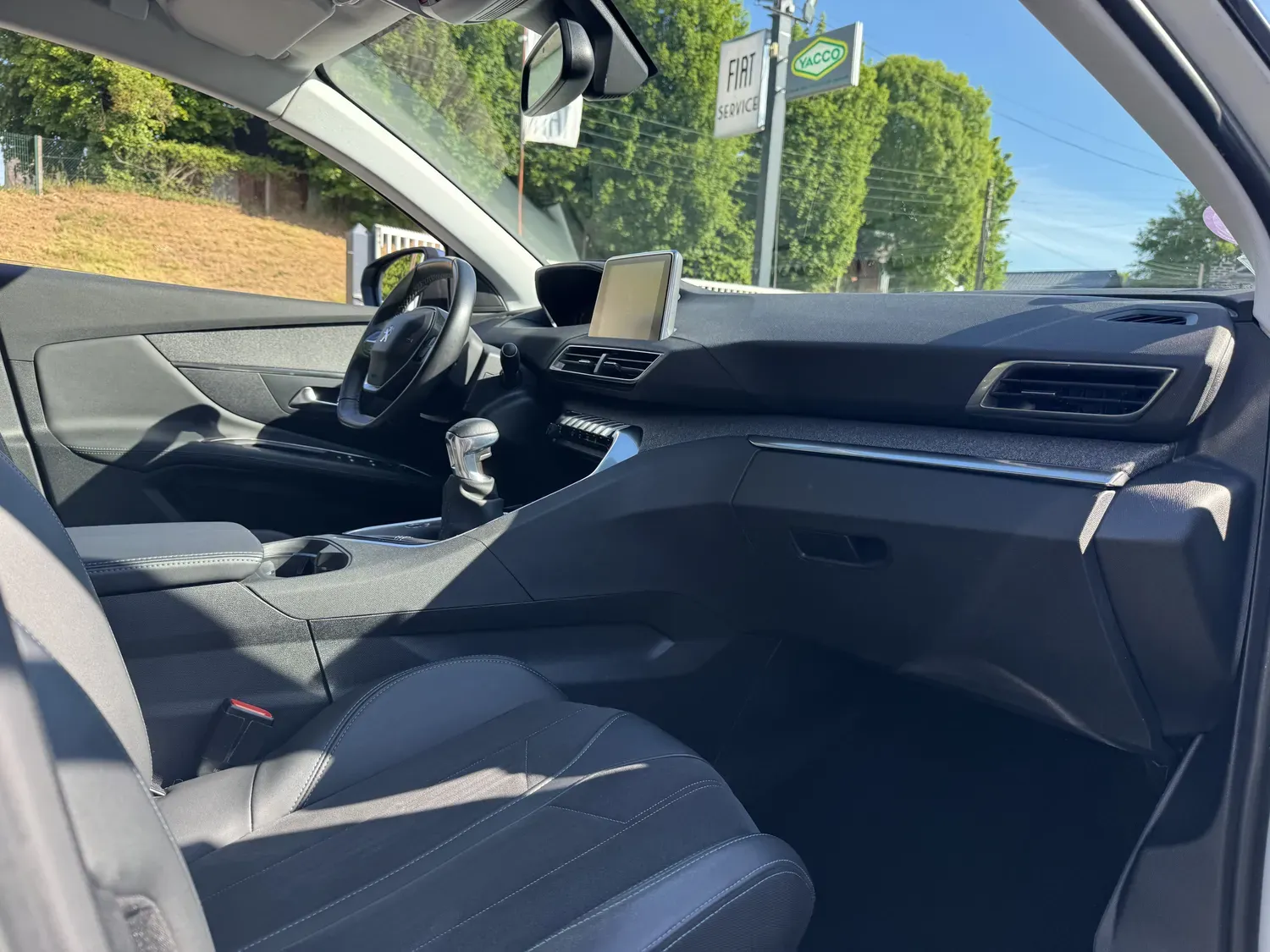 PEUGEOT 3008 1.2 130 CROSSWAY
