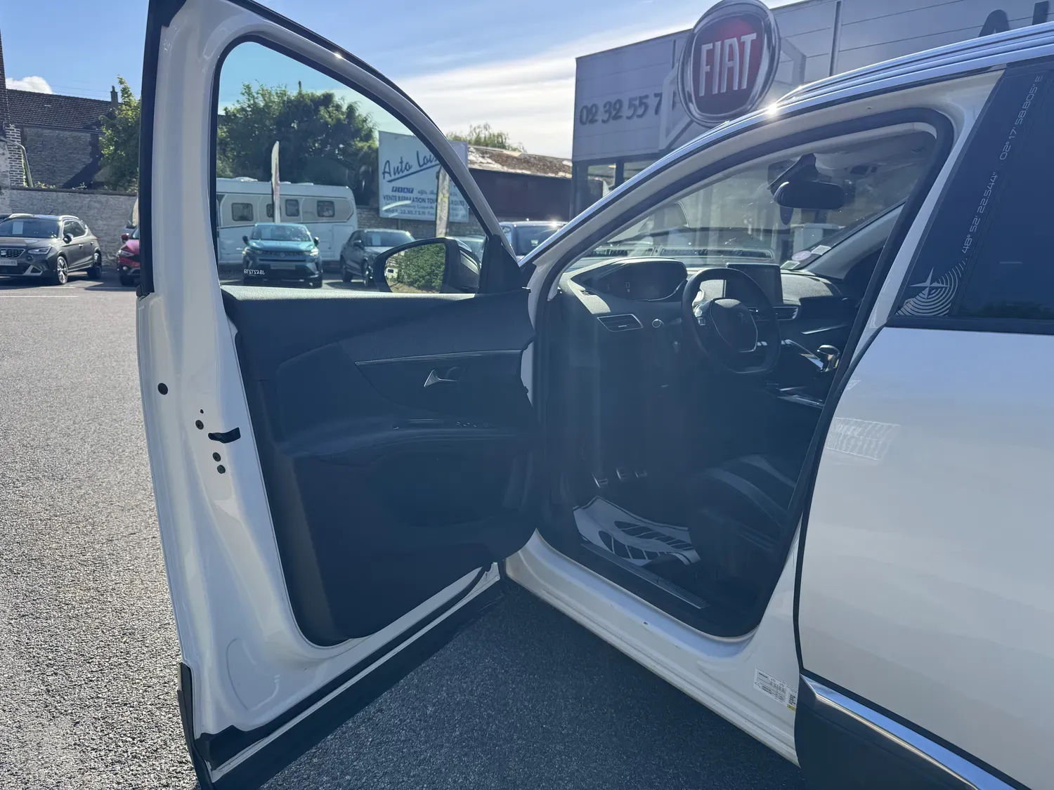 PEUGEOT 3008 1.2 130 CROSSWAY