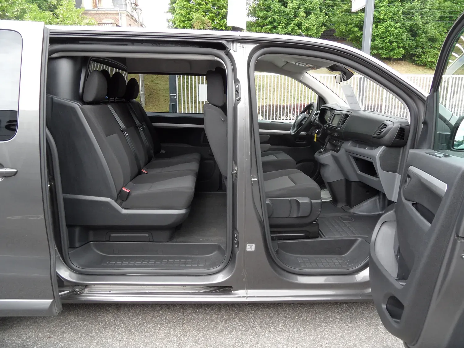 FIAT SCUDO CA 5 PLACES 2.0 MULTIJET 180 PRO LOUNGE BVA8