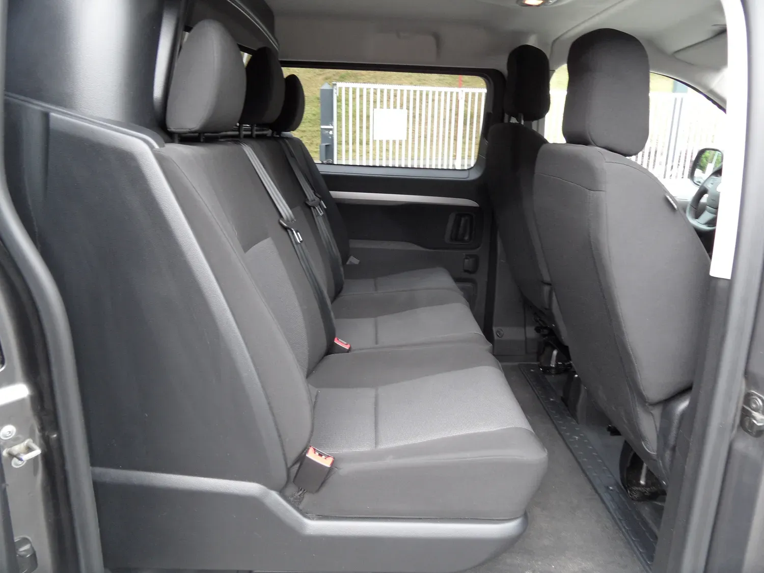 FIAT SCUDO CA 5 PLACES 2.0 MULTIJET 180 PRO LOUNGE BVA8