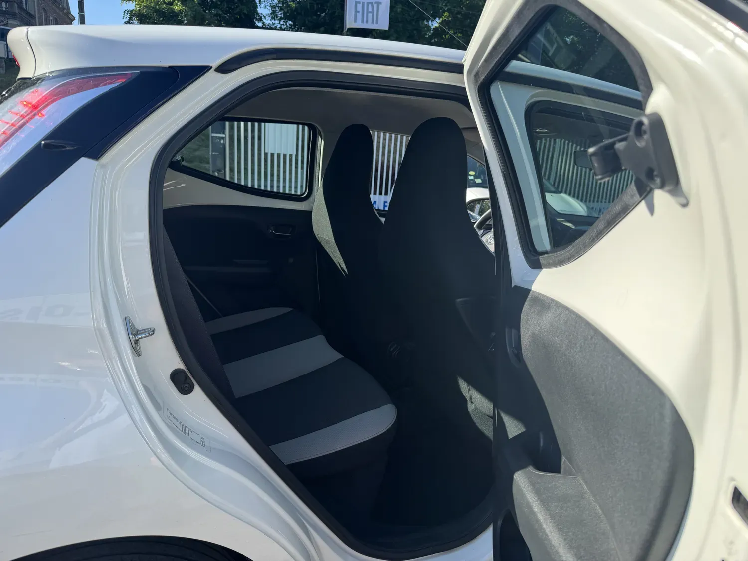 TOYOTA AYGO 1.0 VVT-I 69 X PLAY