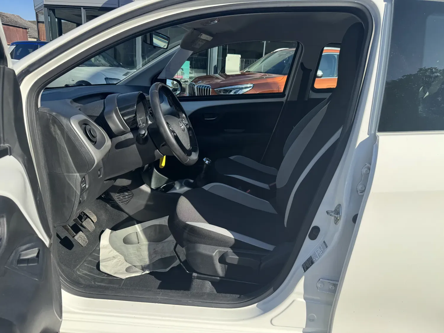 TOYOTA AYGO 1.0 VVT-I 69 X PLAY