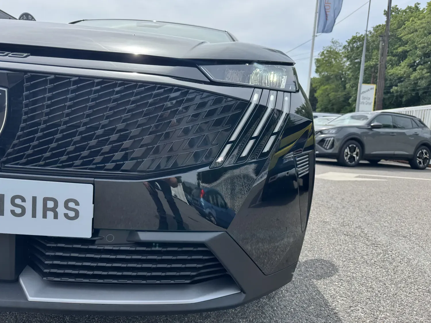 PEUGEOT 3008 1.2 HYBRID ALLURE 