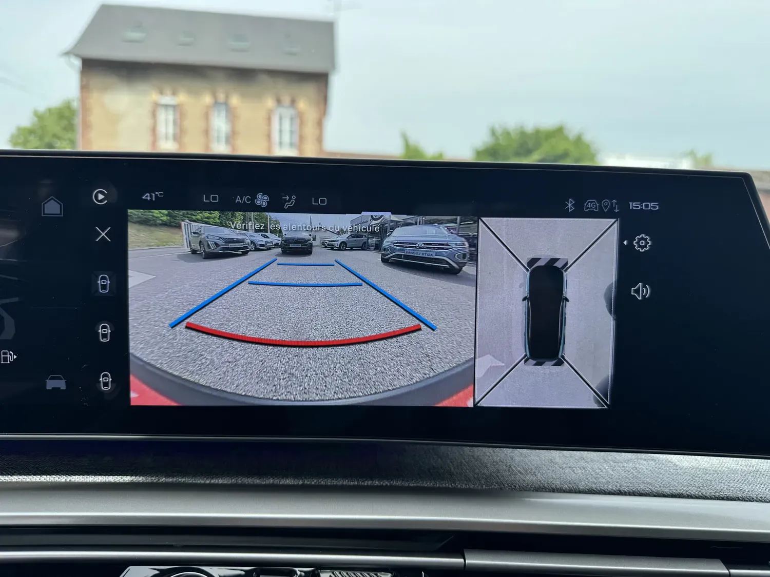 PEUGEOT 3008 1.2 HYBRID ALLURE 
