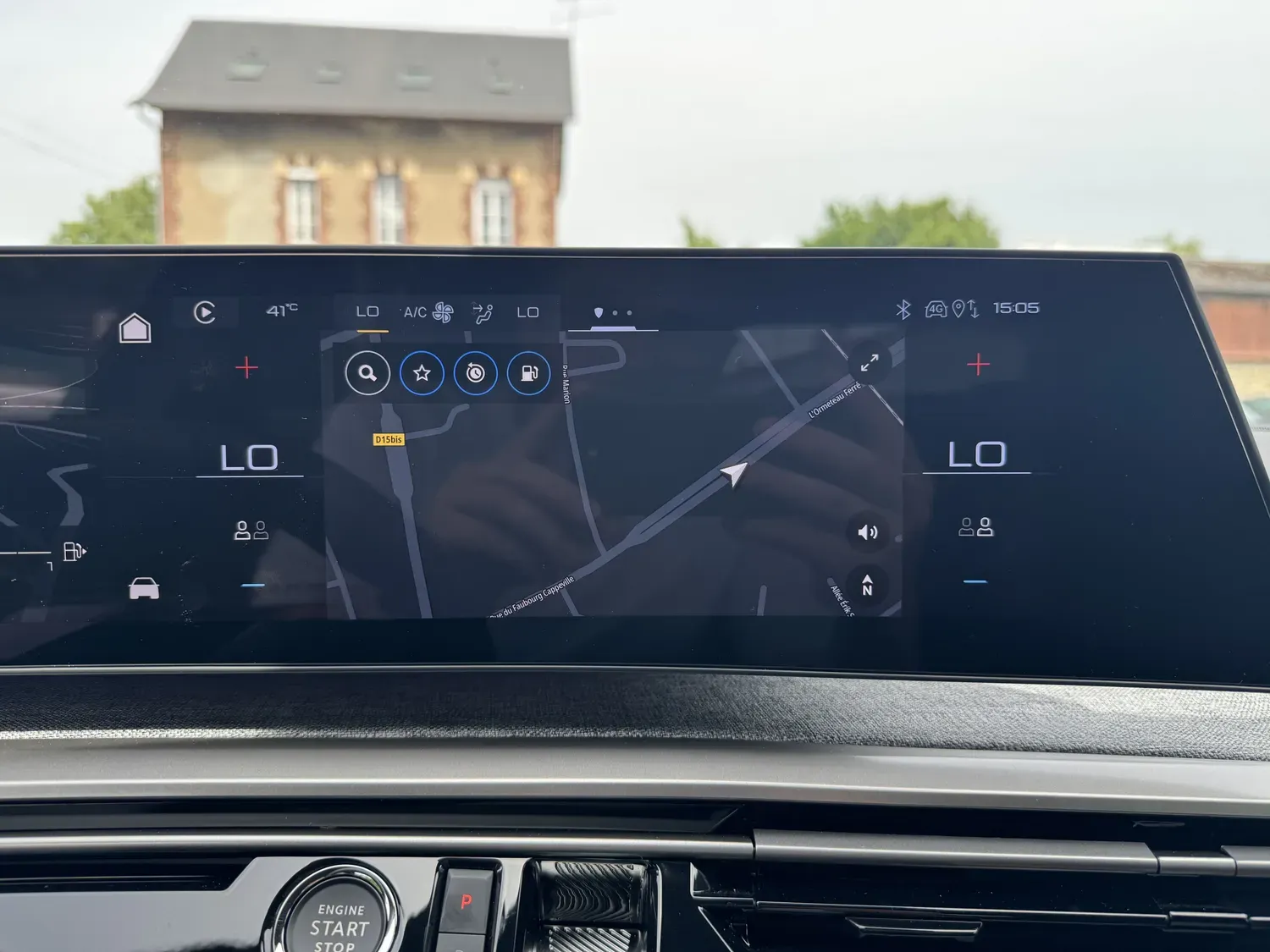PEUGEOT 3008 1.2 HYBRID ALLURE 
