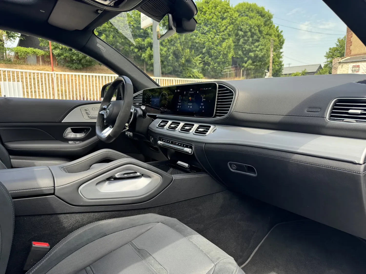 MERCEDES BENZ AMG GLE 53 HYBRID COUPE