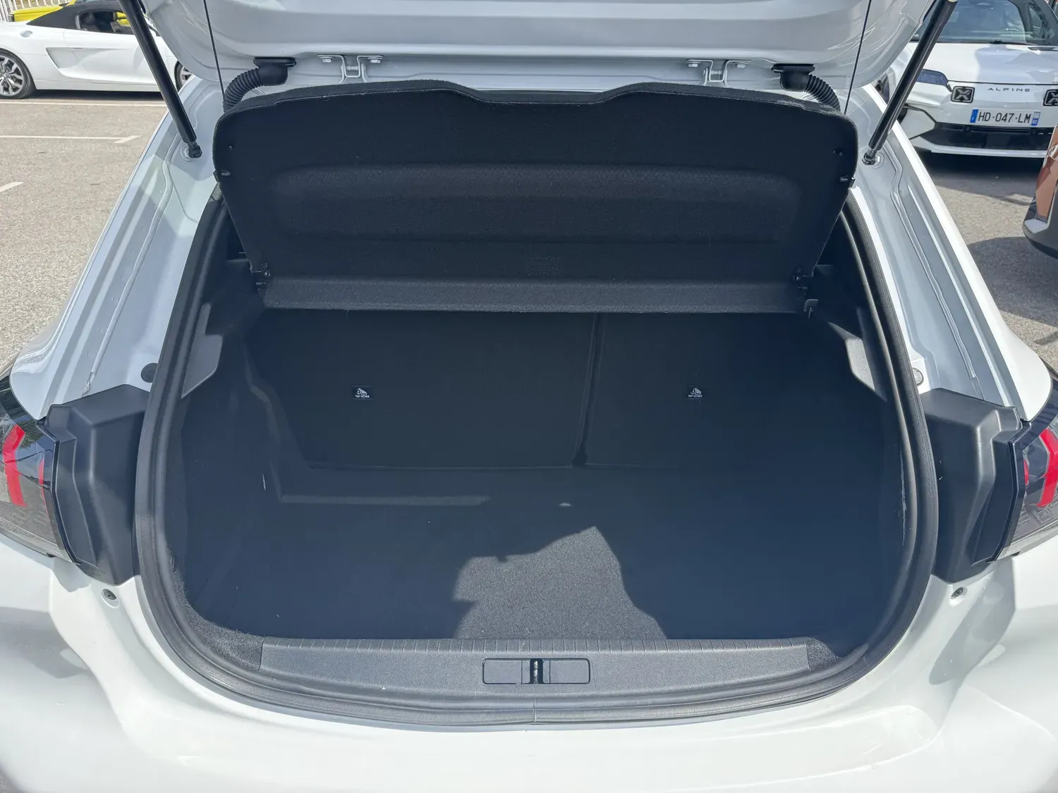 PEUGEOT 208 II 1.2 100 S&S ALLURE BVM6