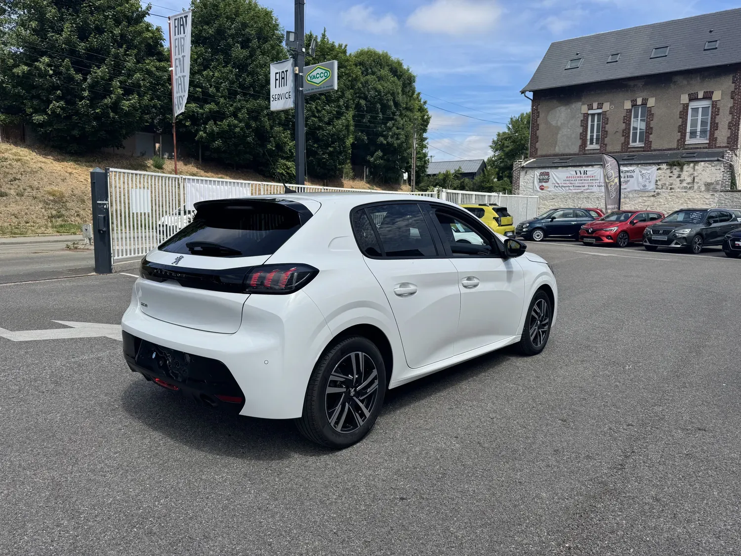 PEUGEOT 208 II 1.2 100 S&S ALLURE BVM6