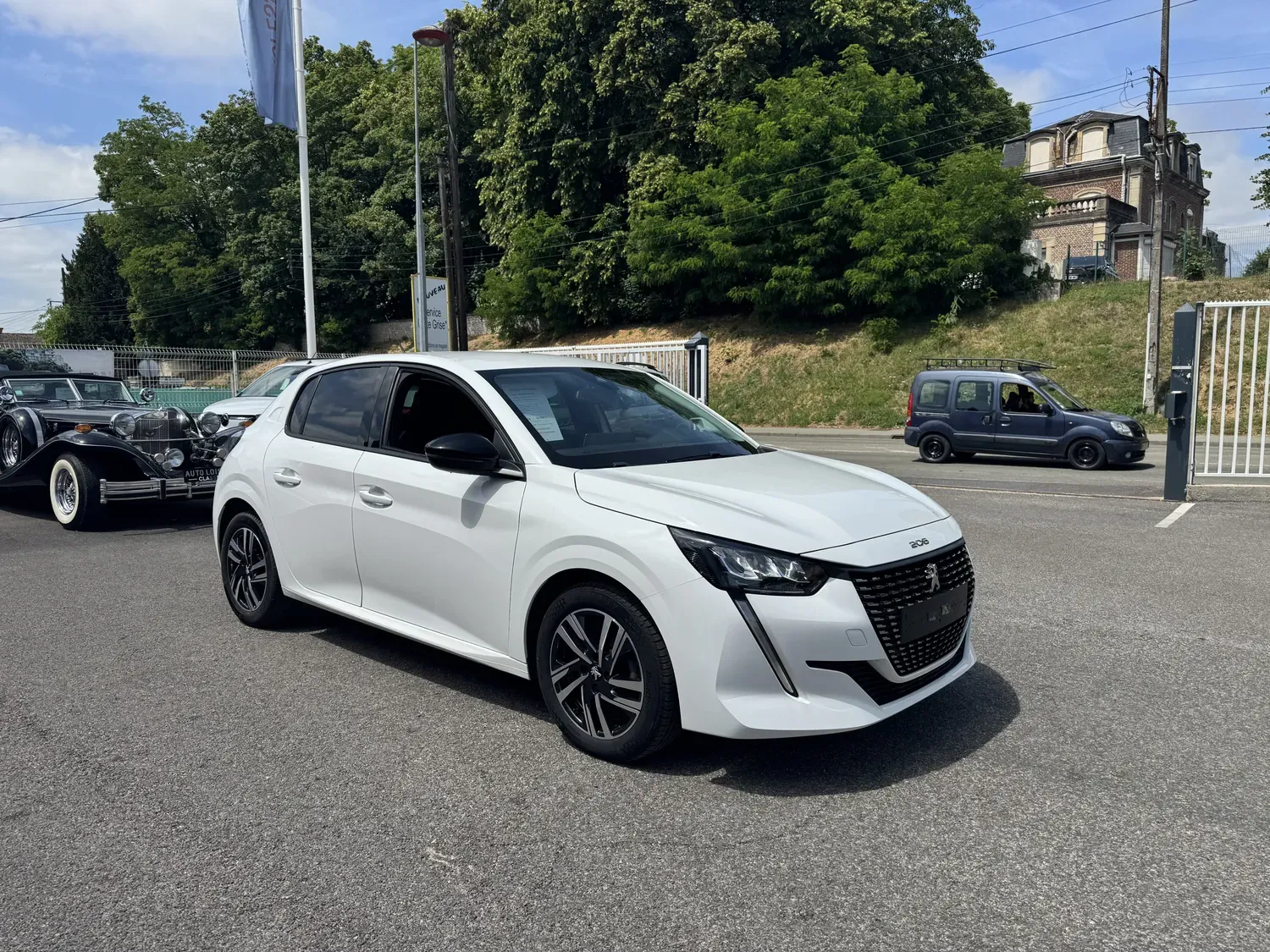 PEUGEOT 208 II 1.2 100 S&S ALLURE BVM6
