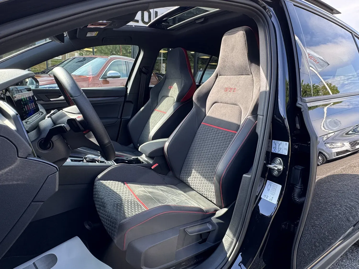 VOLKSWAGEN GOLF VIII 2.0 TSI 300 GTI CLUBSPORT 45 DSG7