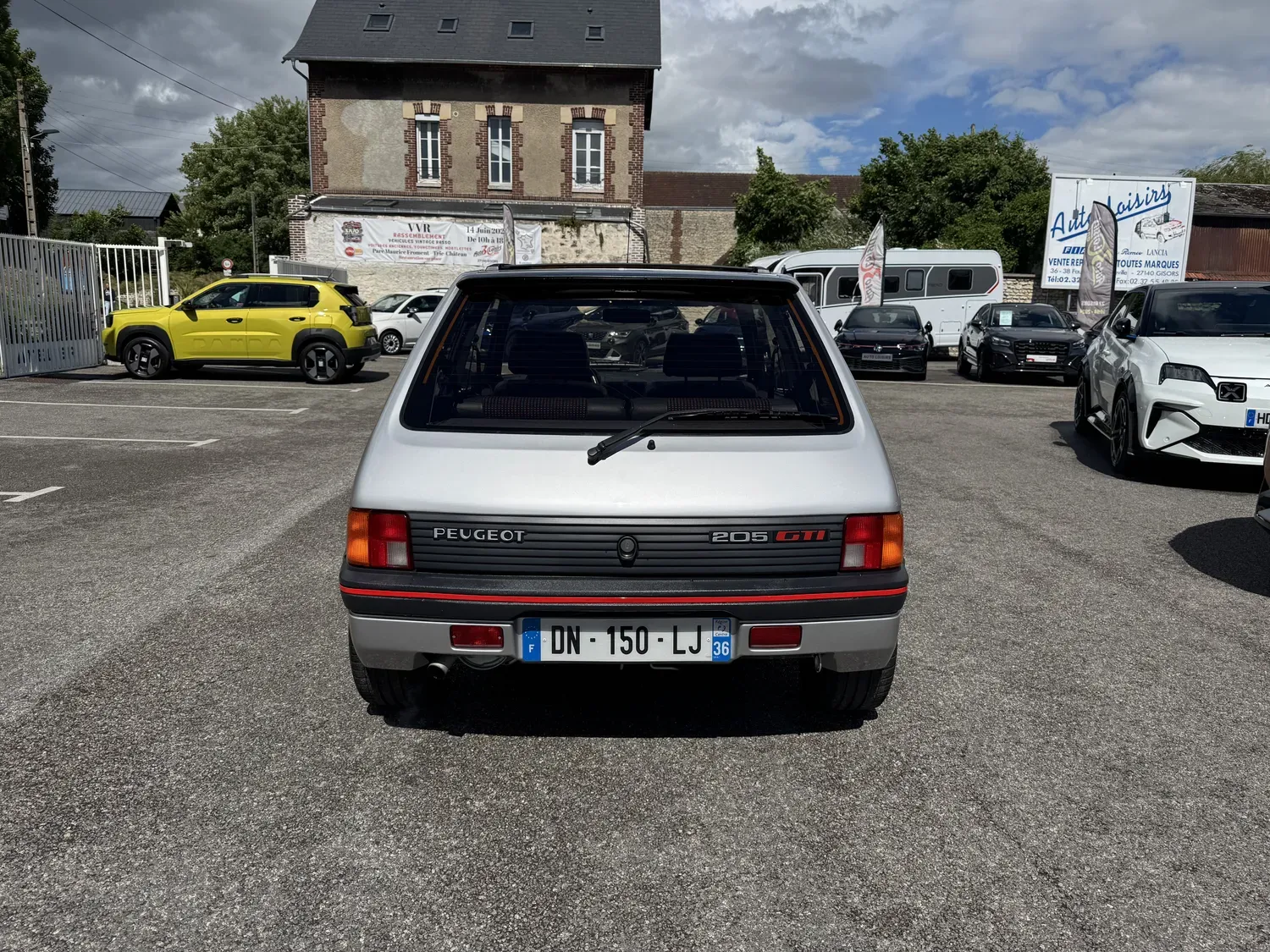 PEUGEOT 205 GTI 130