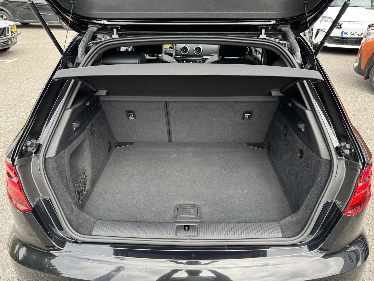 AUDI A3 SPORTBACK S3  310 S TRONIC