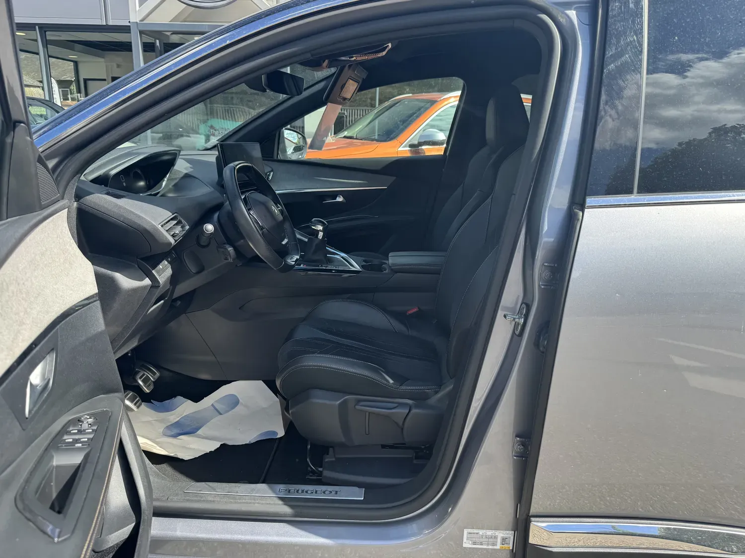 PEUGEOT 3008 1.2 130 S&S GT BVM6