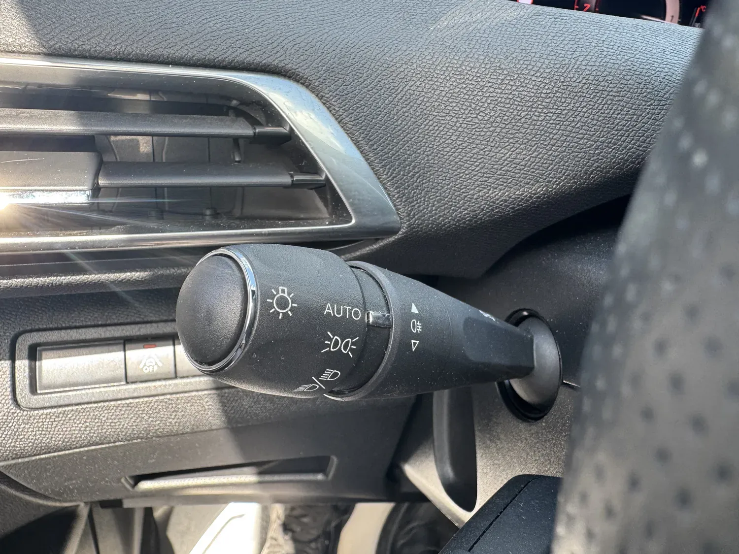PEUGEOT 3008 1.2 130 S&S GT BVM6