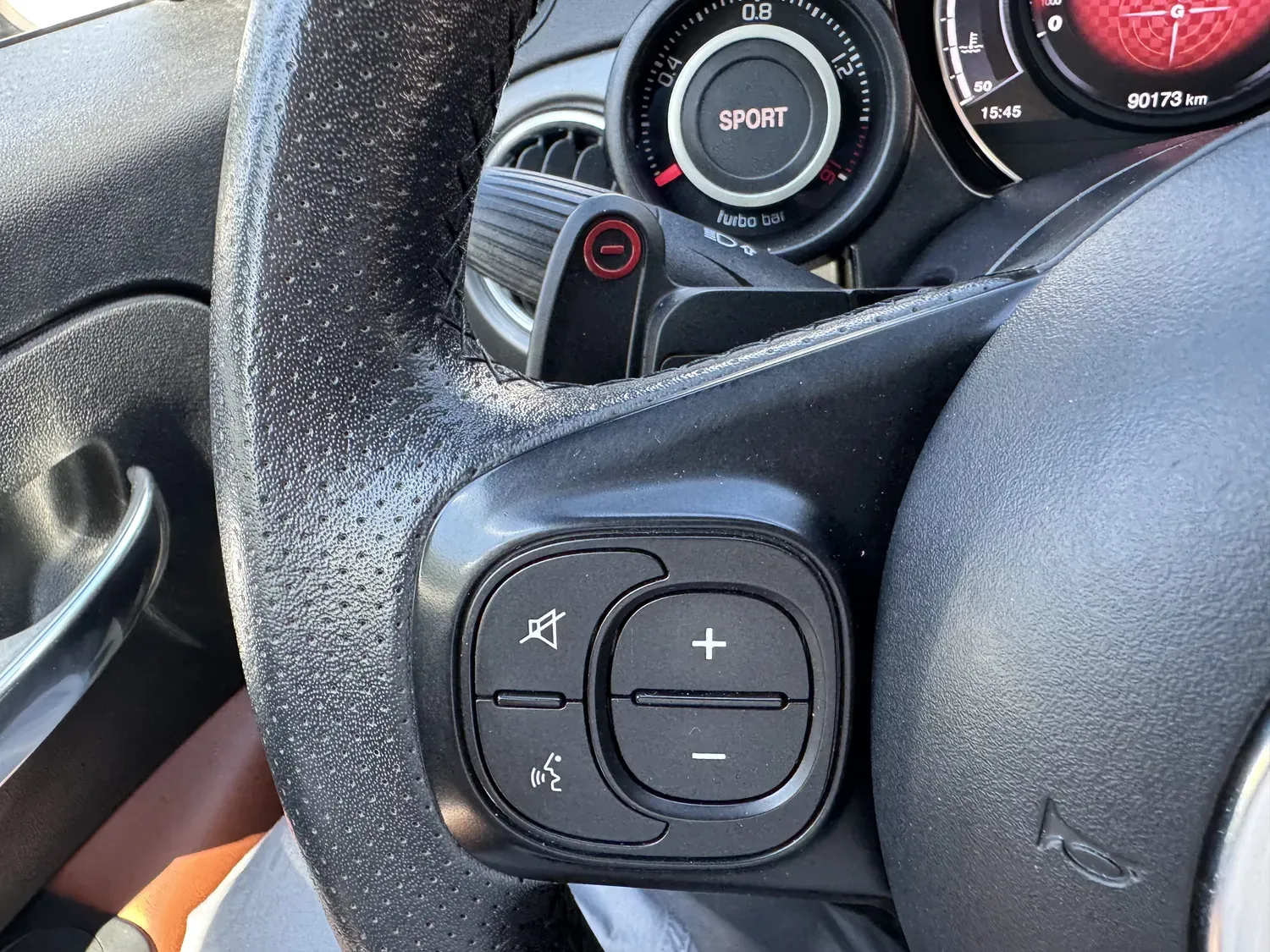 ABARTH 500 1.4 TURBO T-JET 165 595 TURISMO