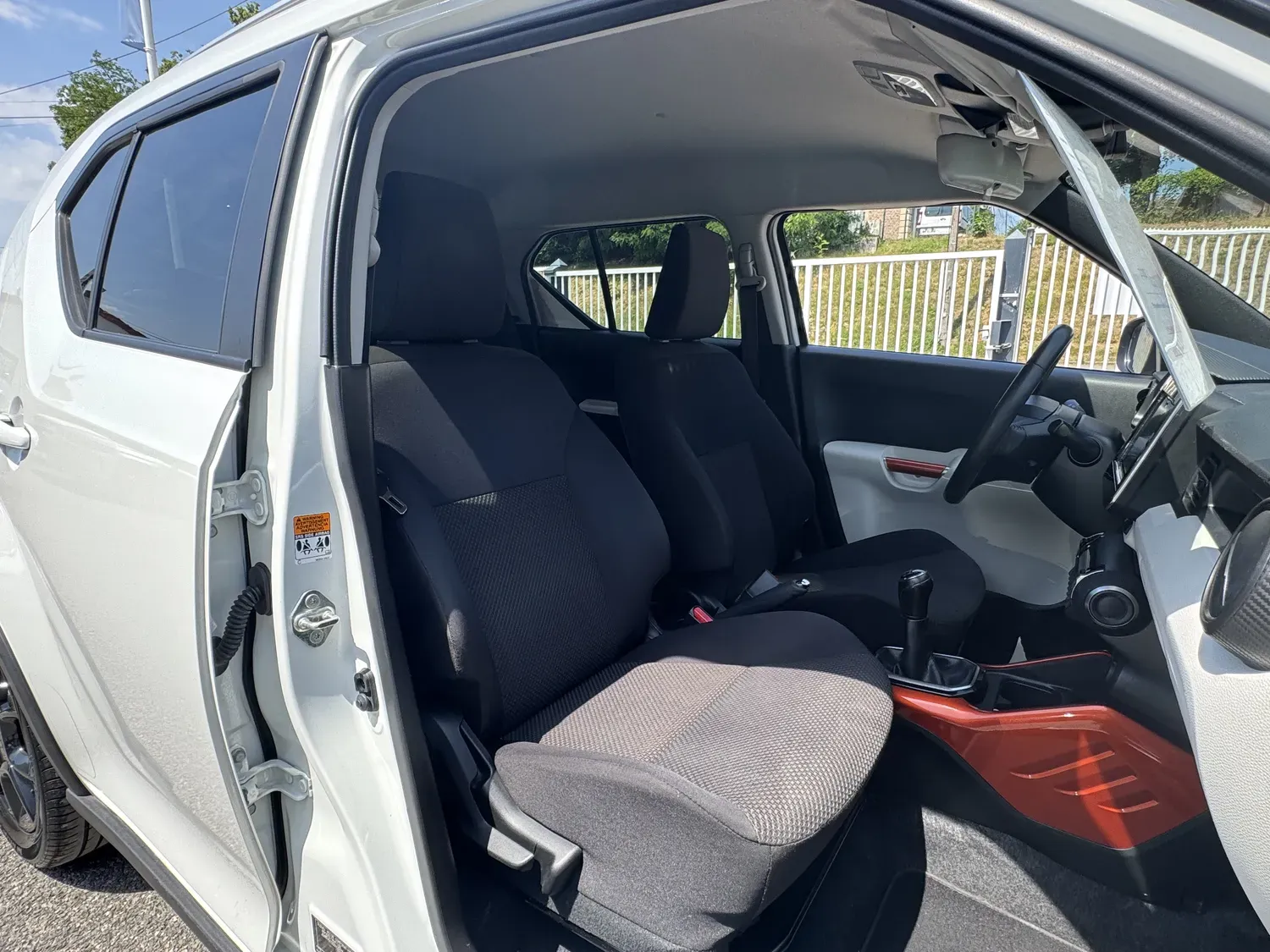 SUZUKI IGNIS III 1.2 DUALJET PACK AUTO AGS