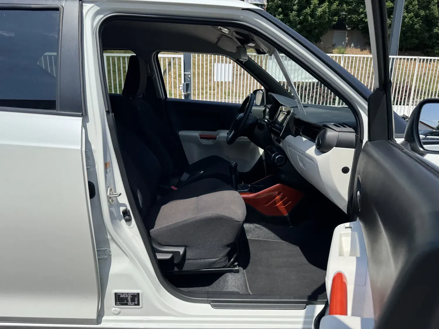 SUZUKI IGNIS III 1.2 DUALJET PACK AUTO AGS