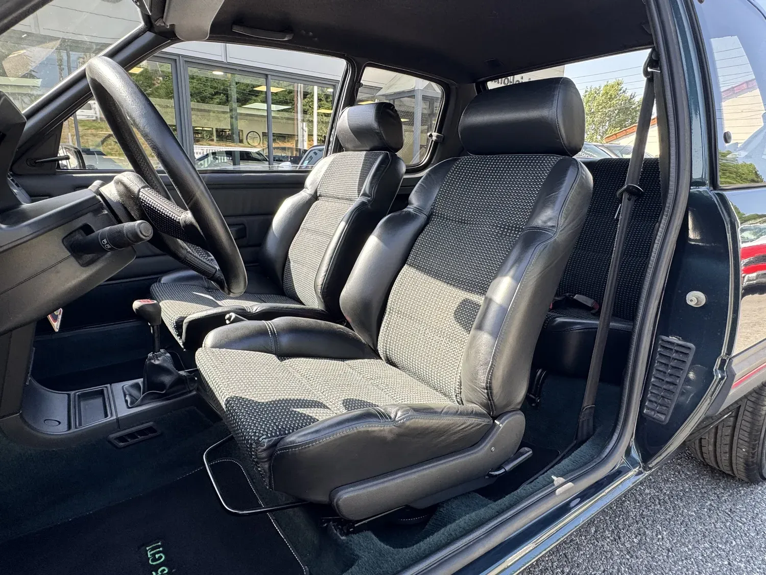 PEUGEOT 205 GTI 130 VERT SORRENTO