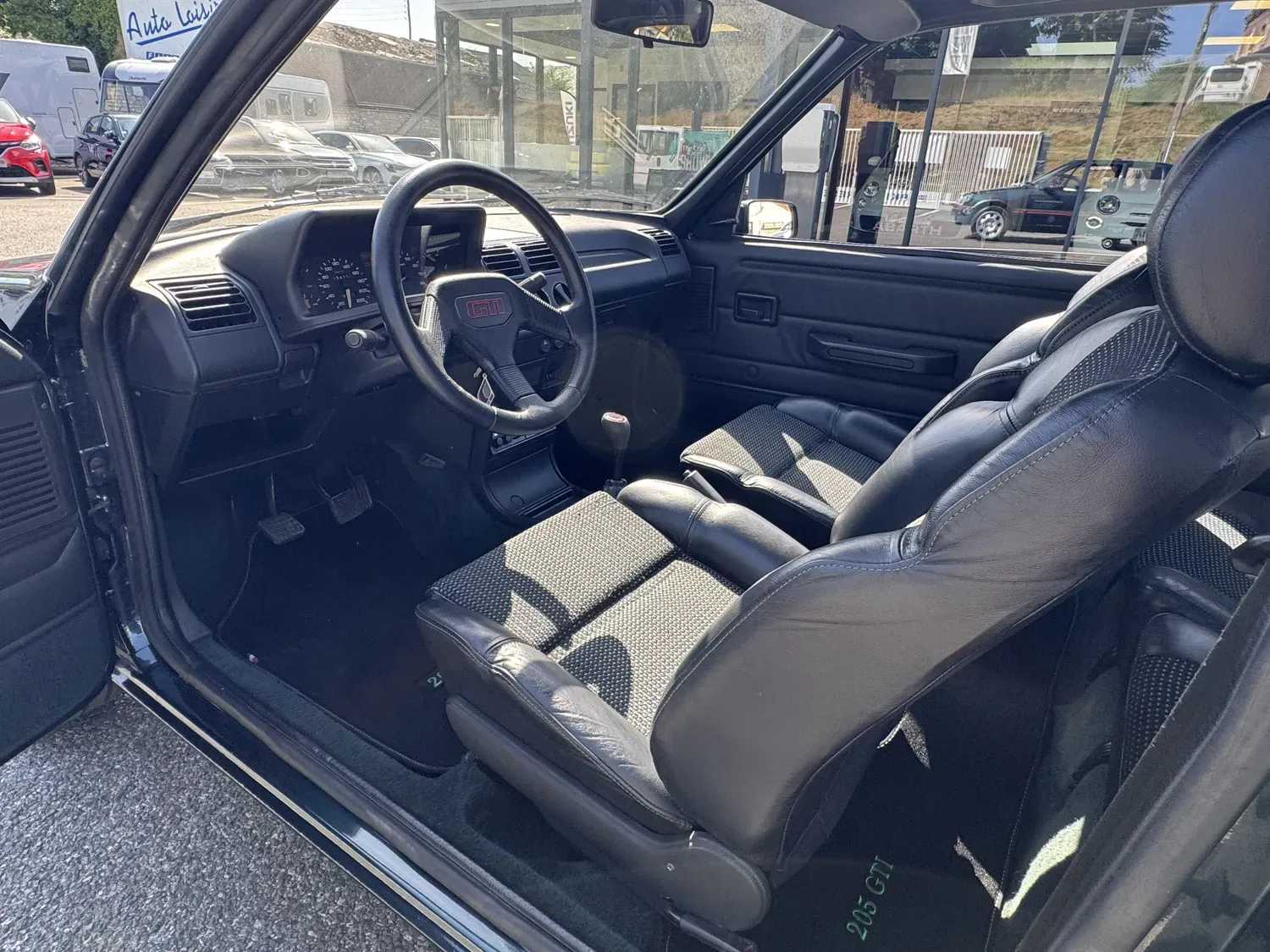 PEUGEOT 205 GTI 130 VERT SORRENTO