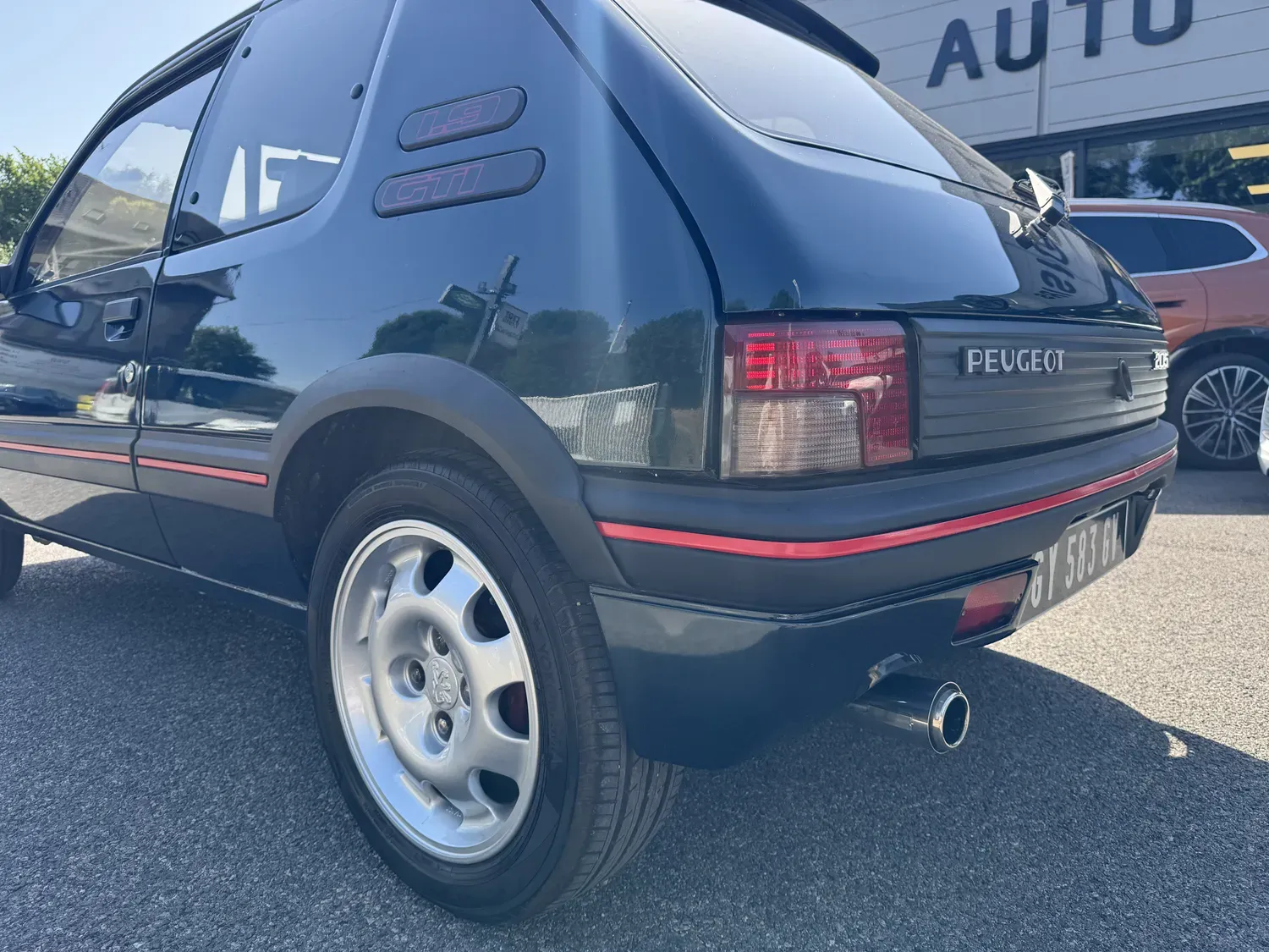 PEUGEOT 205 GTI 130 VERT SORRENTO
