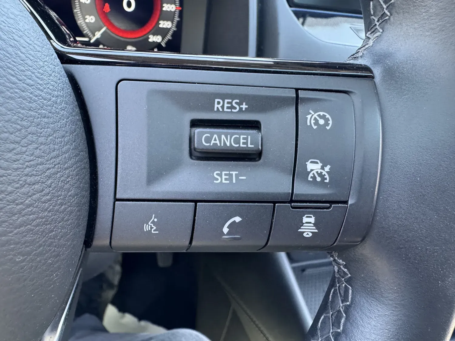 NISSAN QASHQAI III 1.5 E-POWER 190 N-CONNECTA