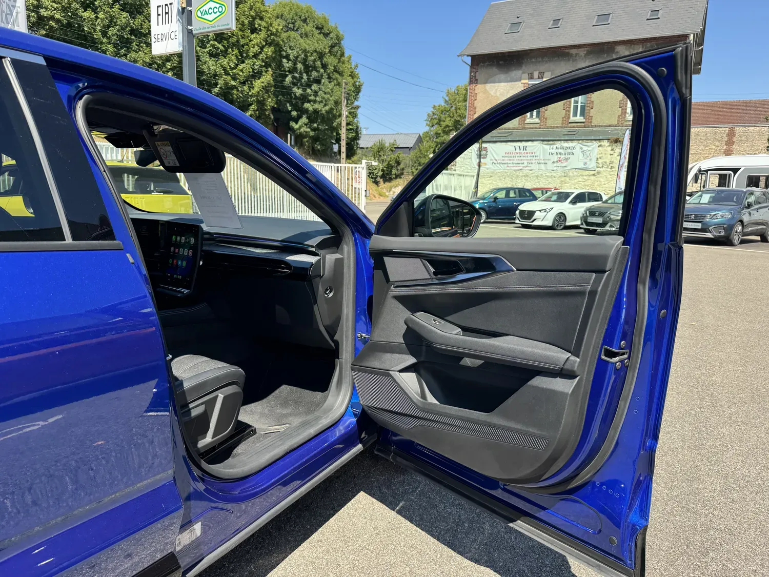 RENAULT AUSTRAL FULL HYBRID 1.2 E-TECH 200 CV BOITE AUTO TECHNO
