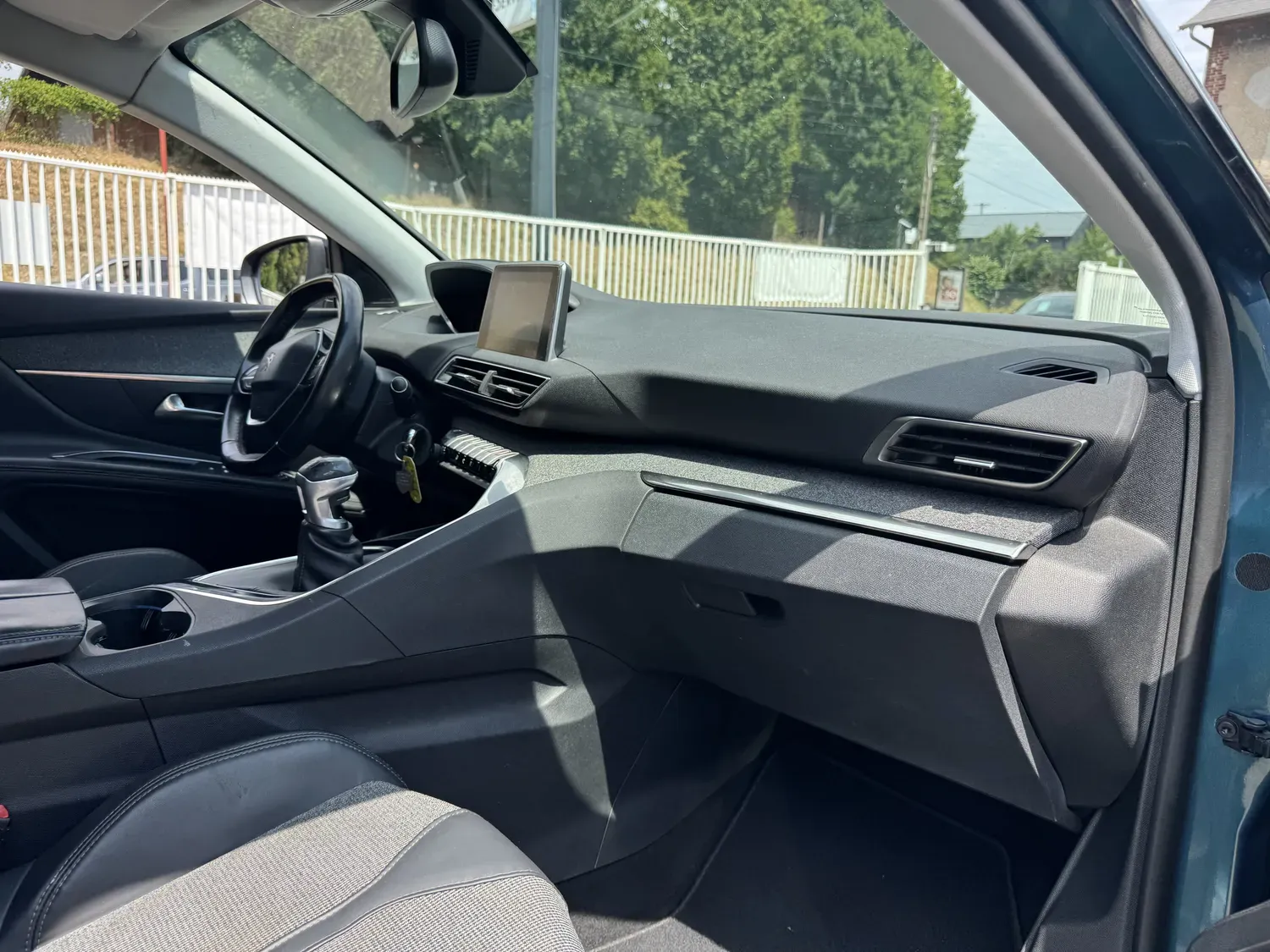 PEUGEOT 5008 1.6 BLUEHDI 120