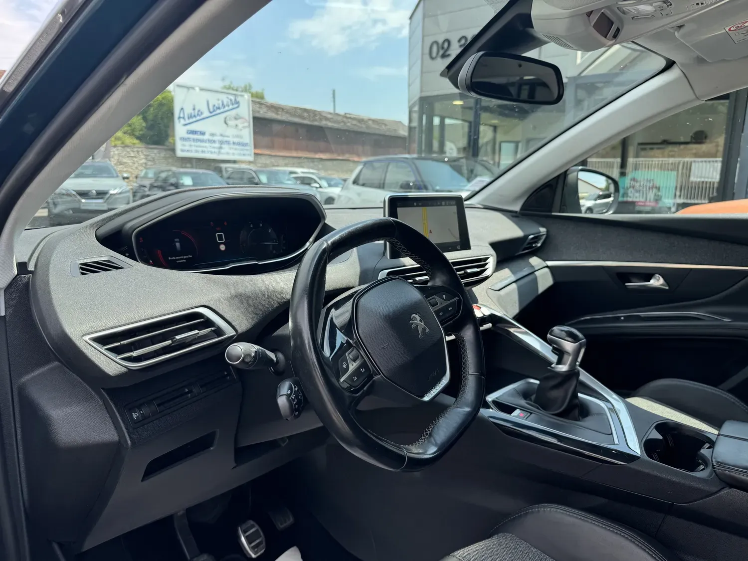PEUGEOT 5008 1.6 BLUEHDI 120