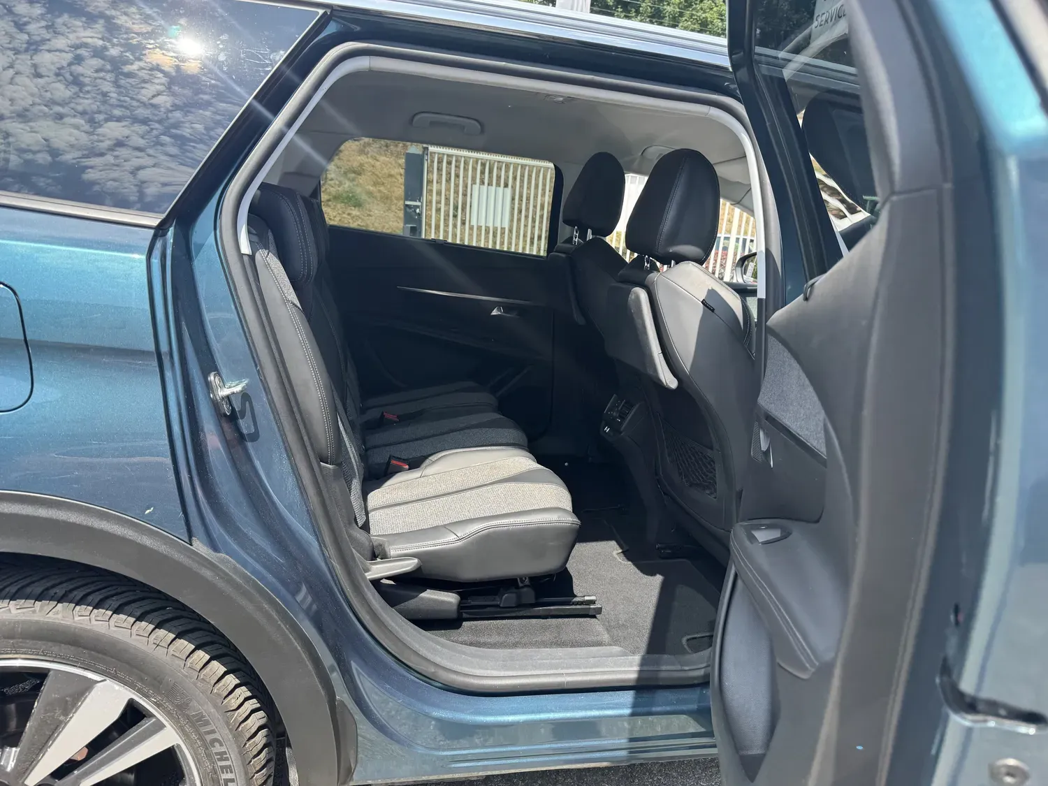 PEUGEOT 5008 1.6 BLUEHDI 120
