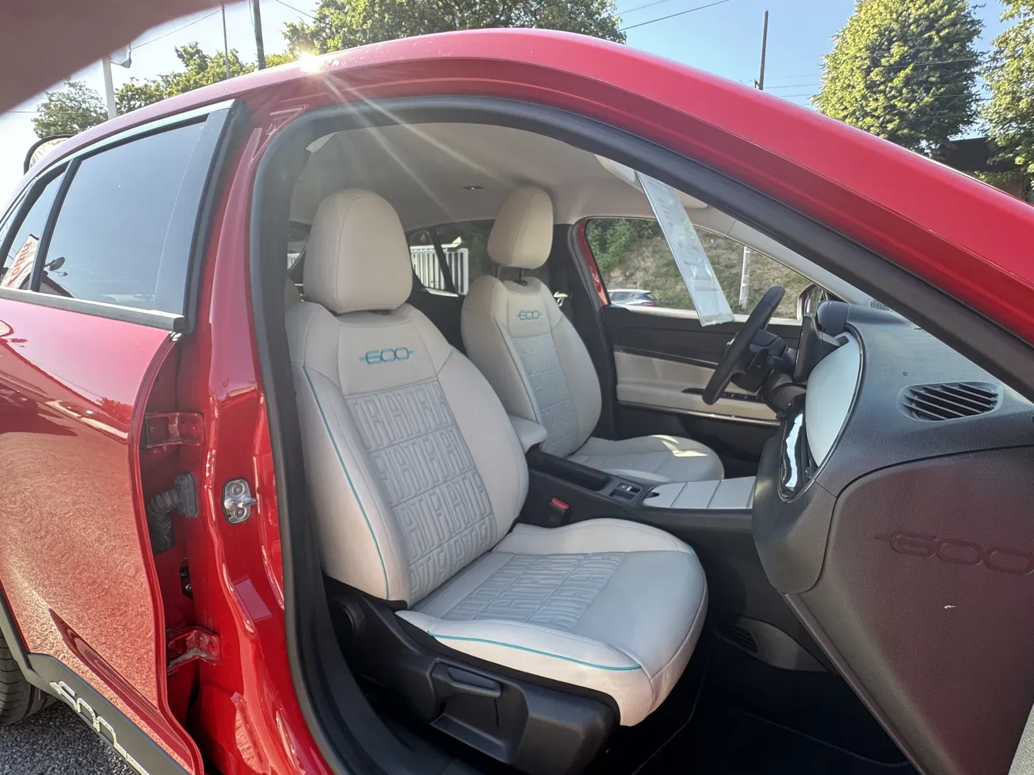 FIAT 600 1.2 HYBRID 110 ICONE 