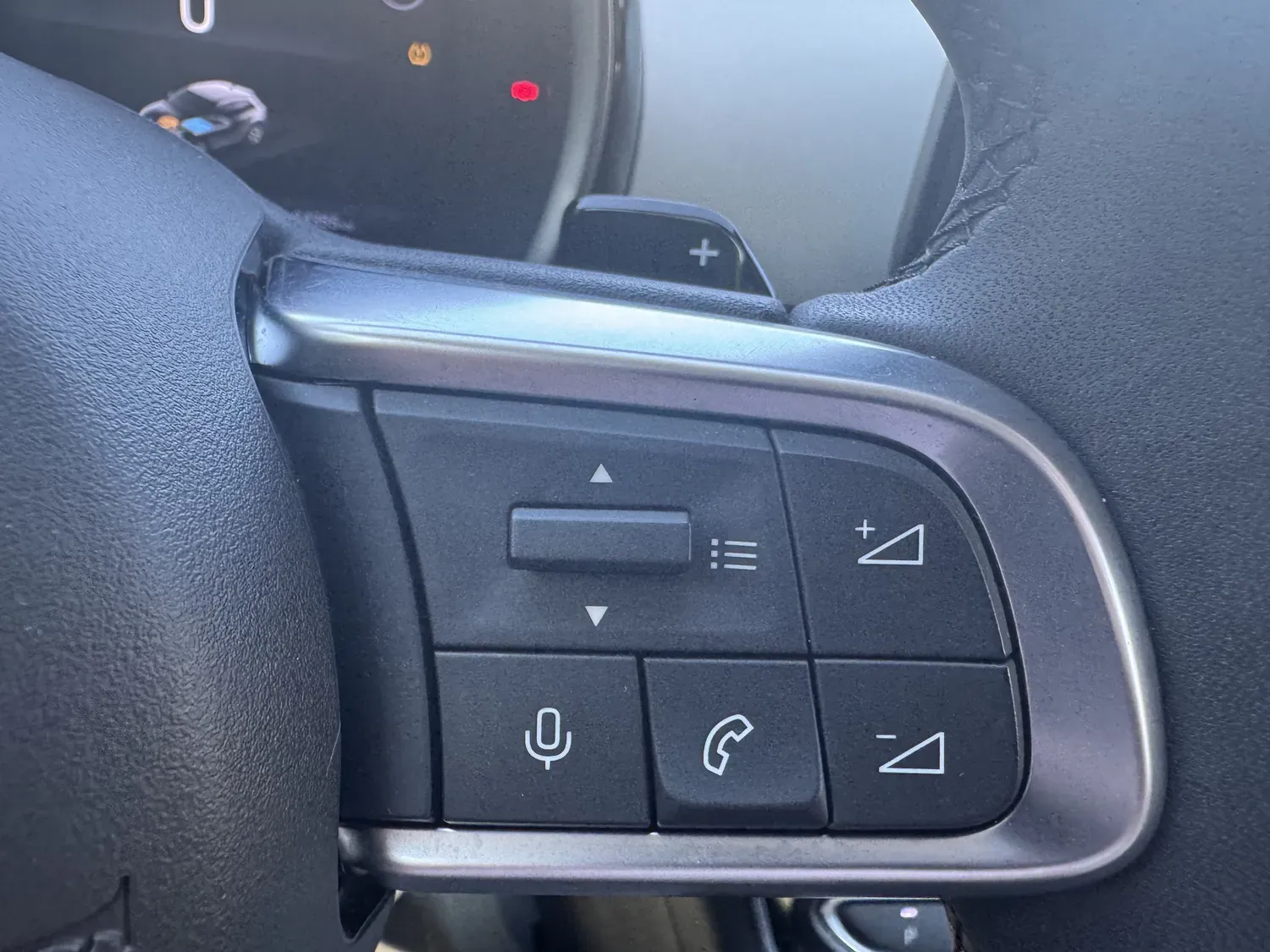 FIAT 600 1.2 HYBRID 110 ICONE 
