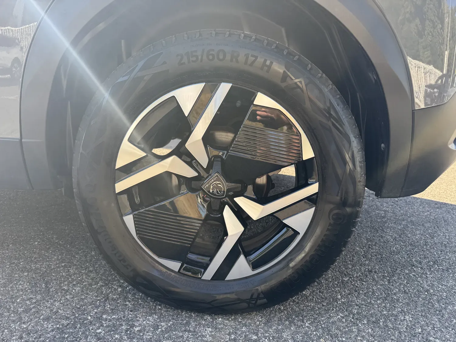 PEUGEOT 2008 1.2 100 ALLURE