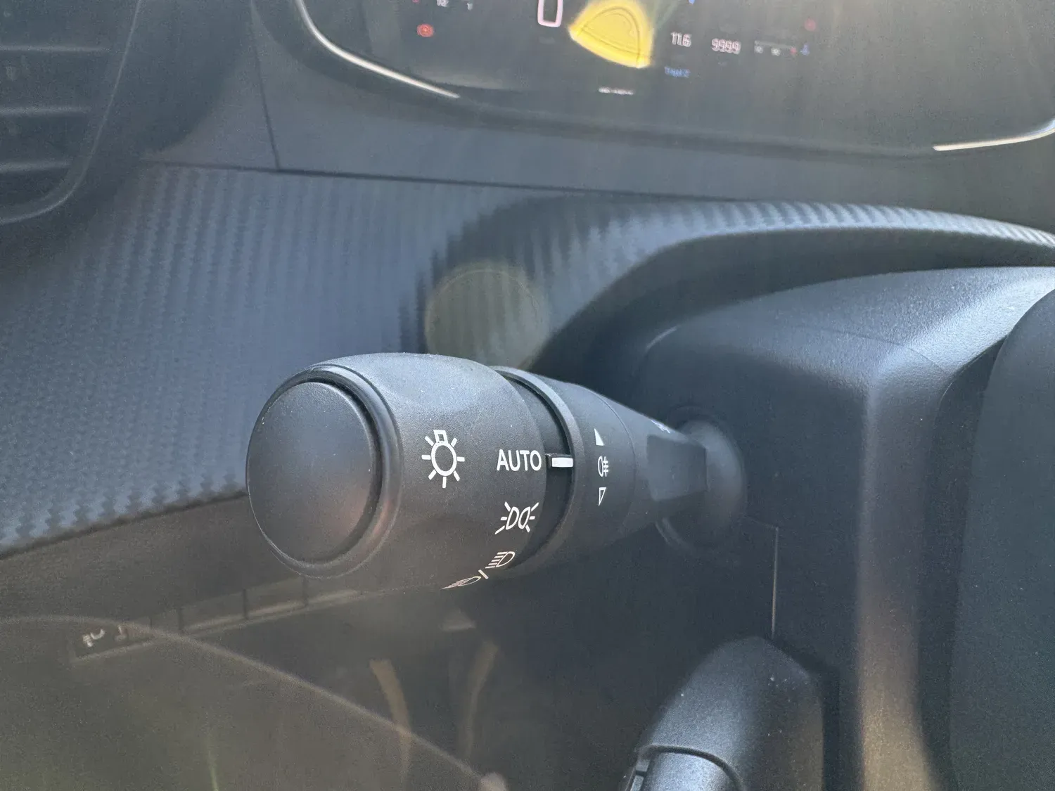 PEUGEOT 2008 1.2 100 ALLURE